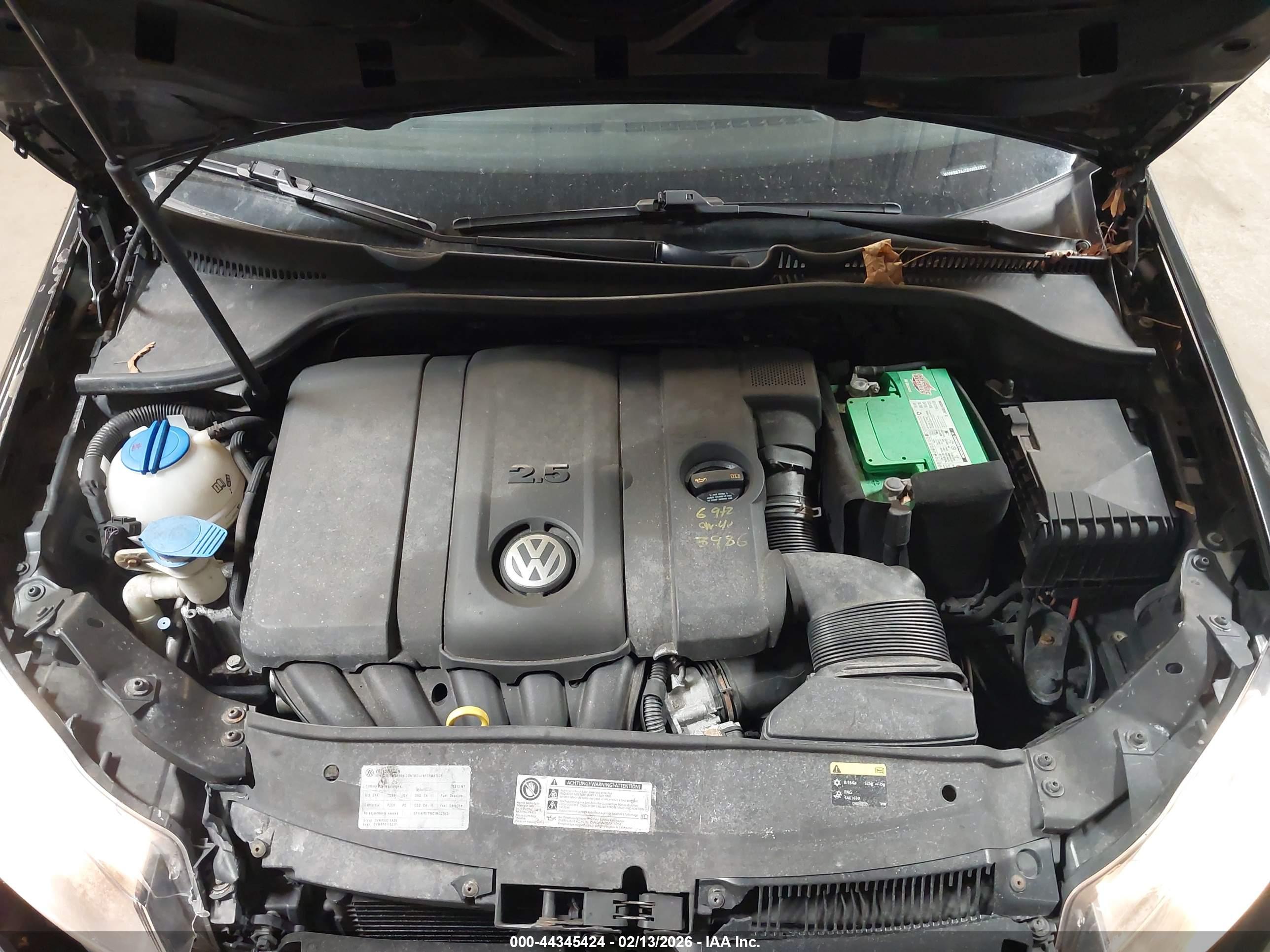 VOLKSWAGEN GOLF image 10