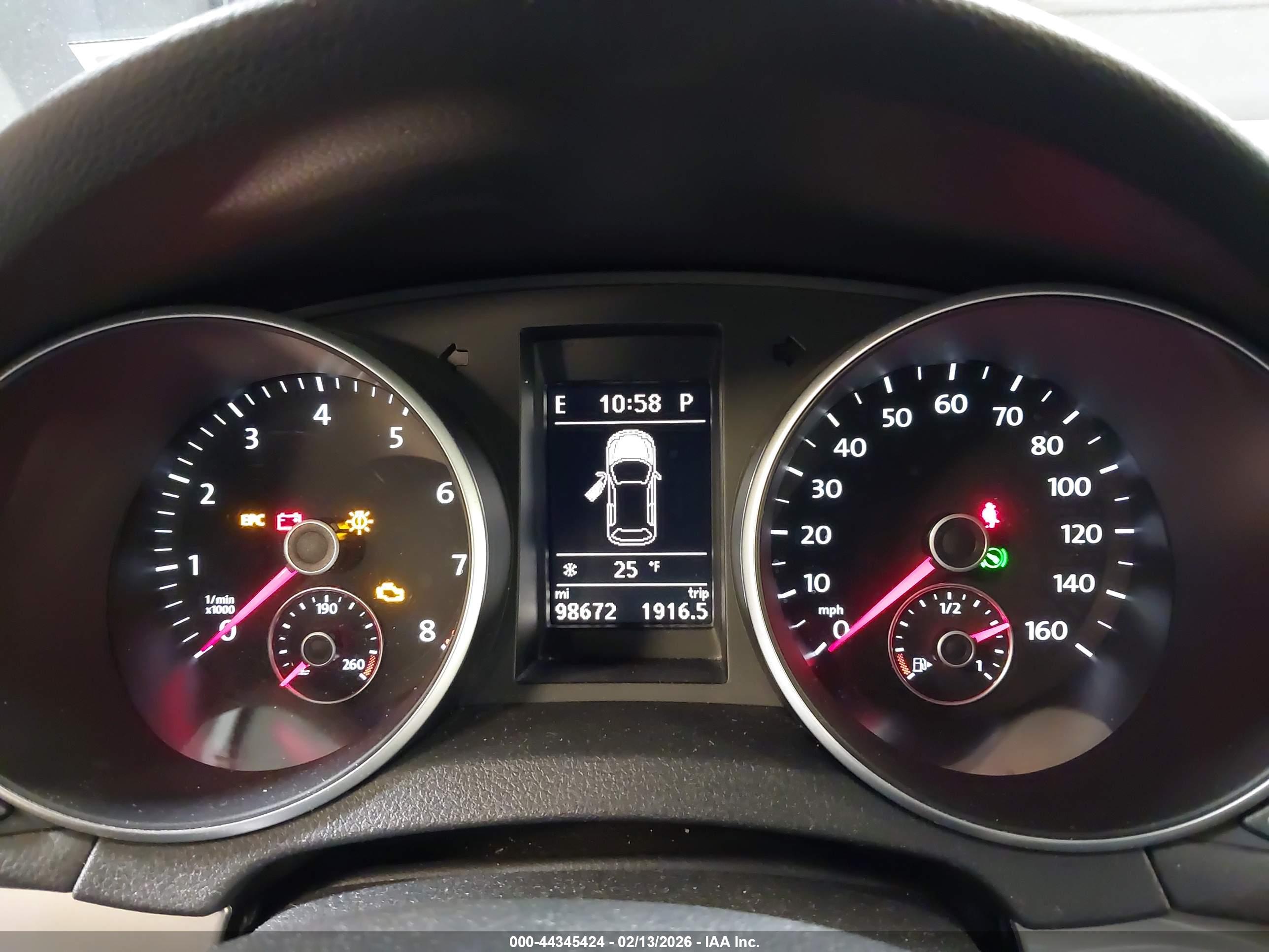 VOLKSWAGEN GOLF image 7