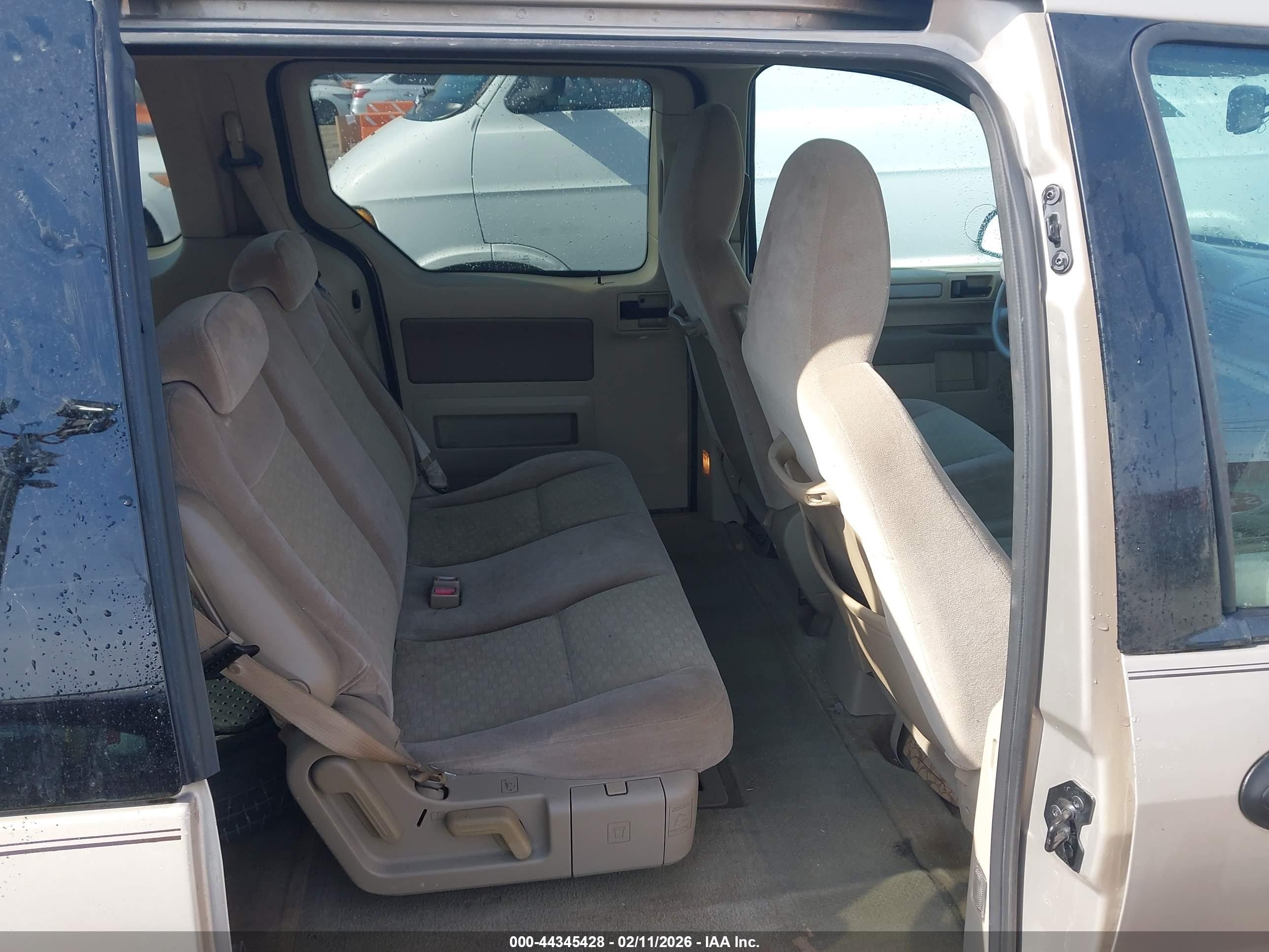 FORD FREESTAR image 8