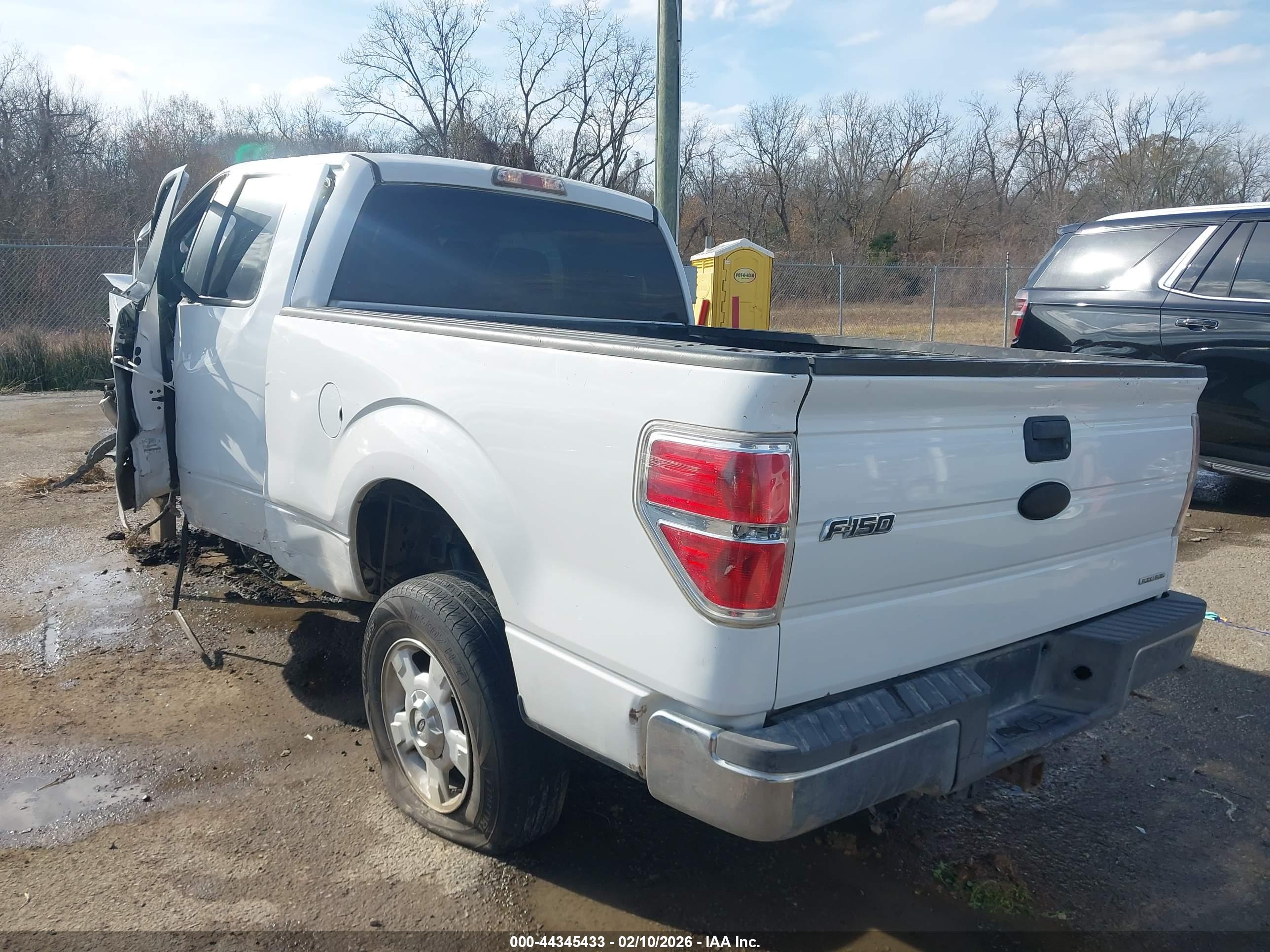 FORD F-150 image 3