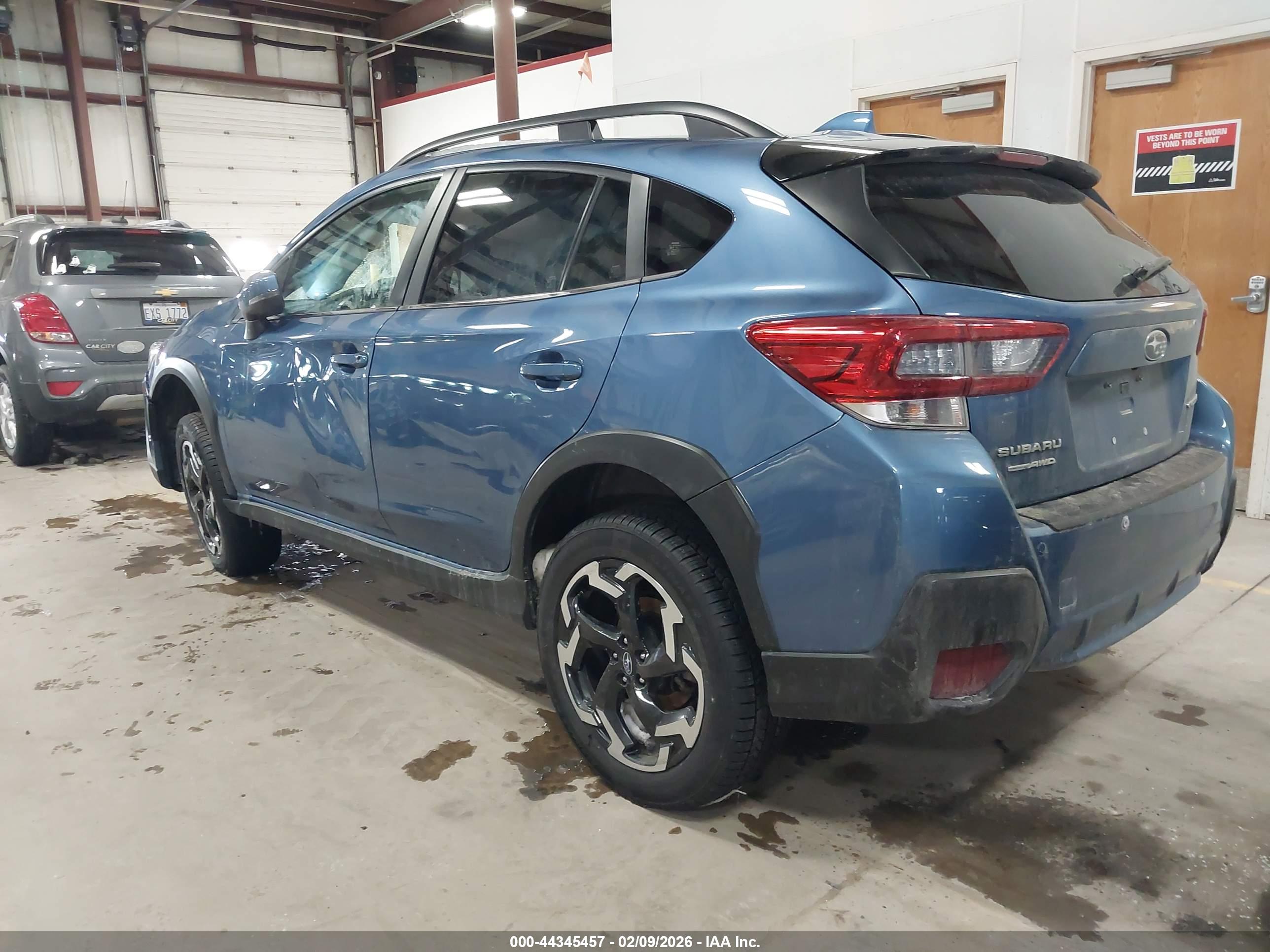 SUBARU CROSSTREK image 3
