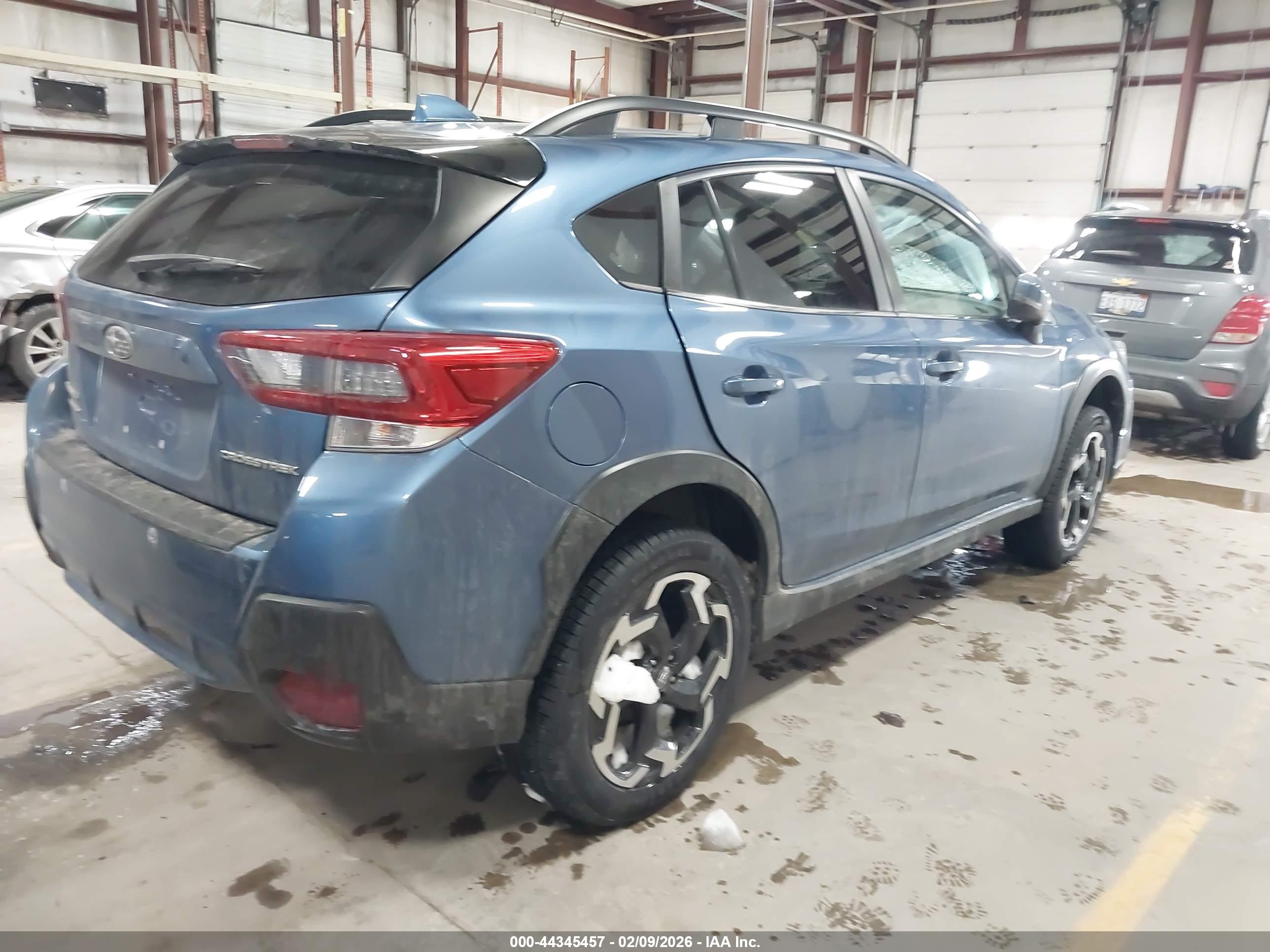 SUBARU CROSSTREK image 4