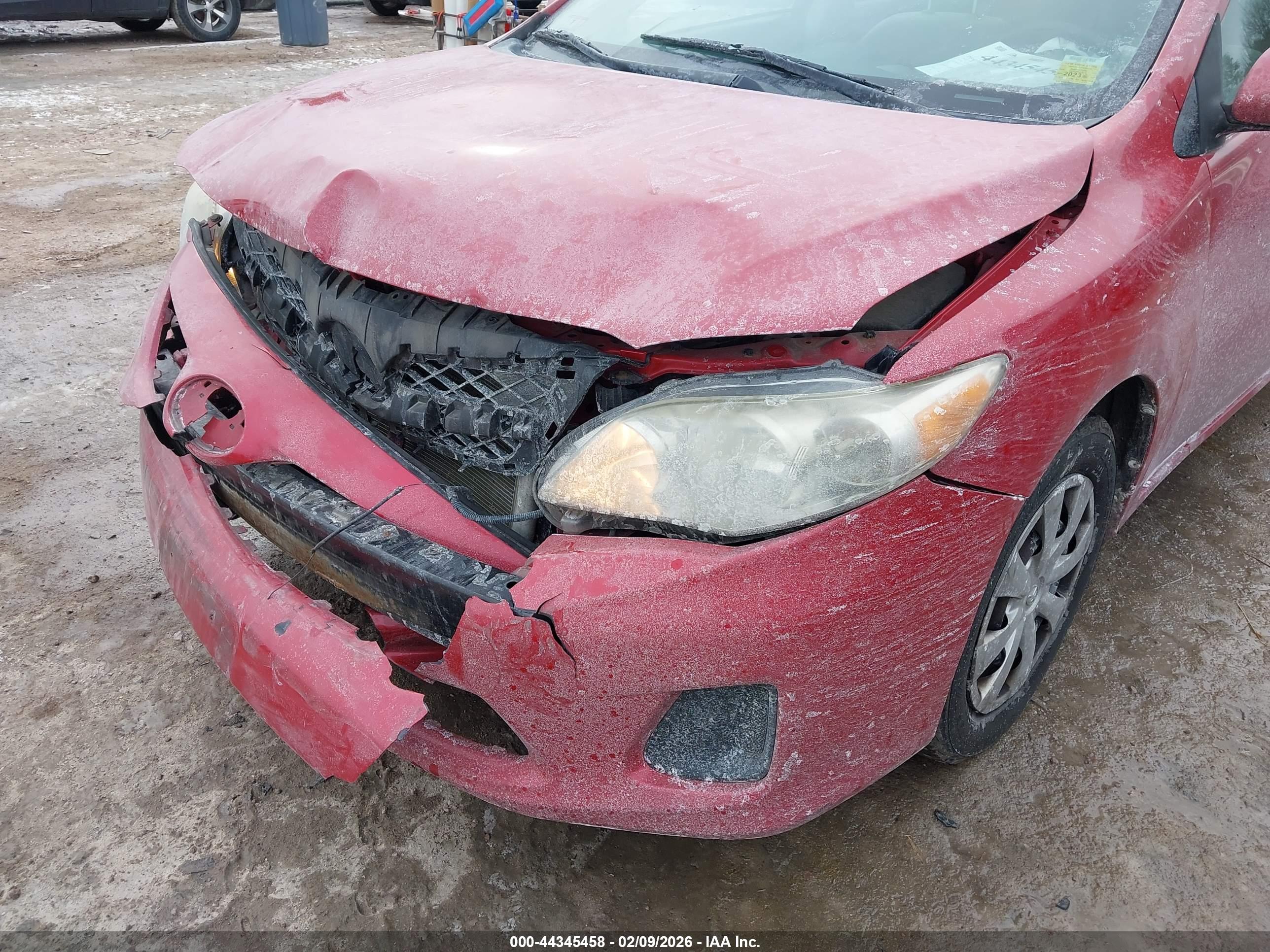TOYOTA COROLLA image 6