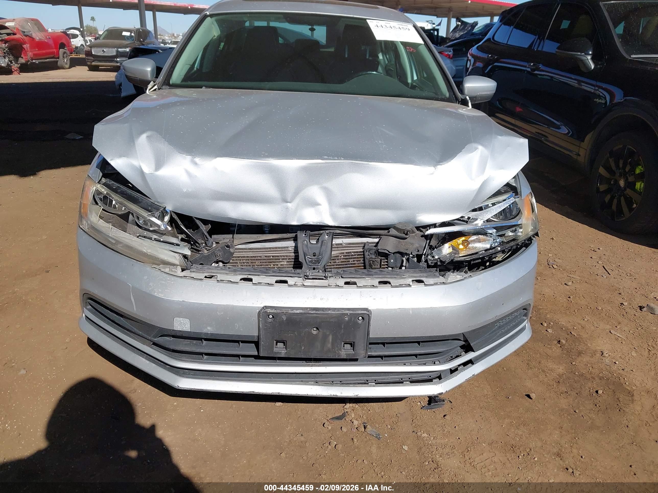 VOLKSWAGEN JETTA image 6