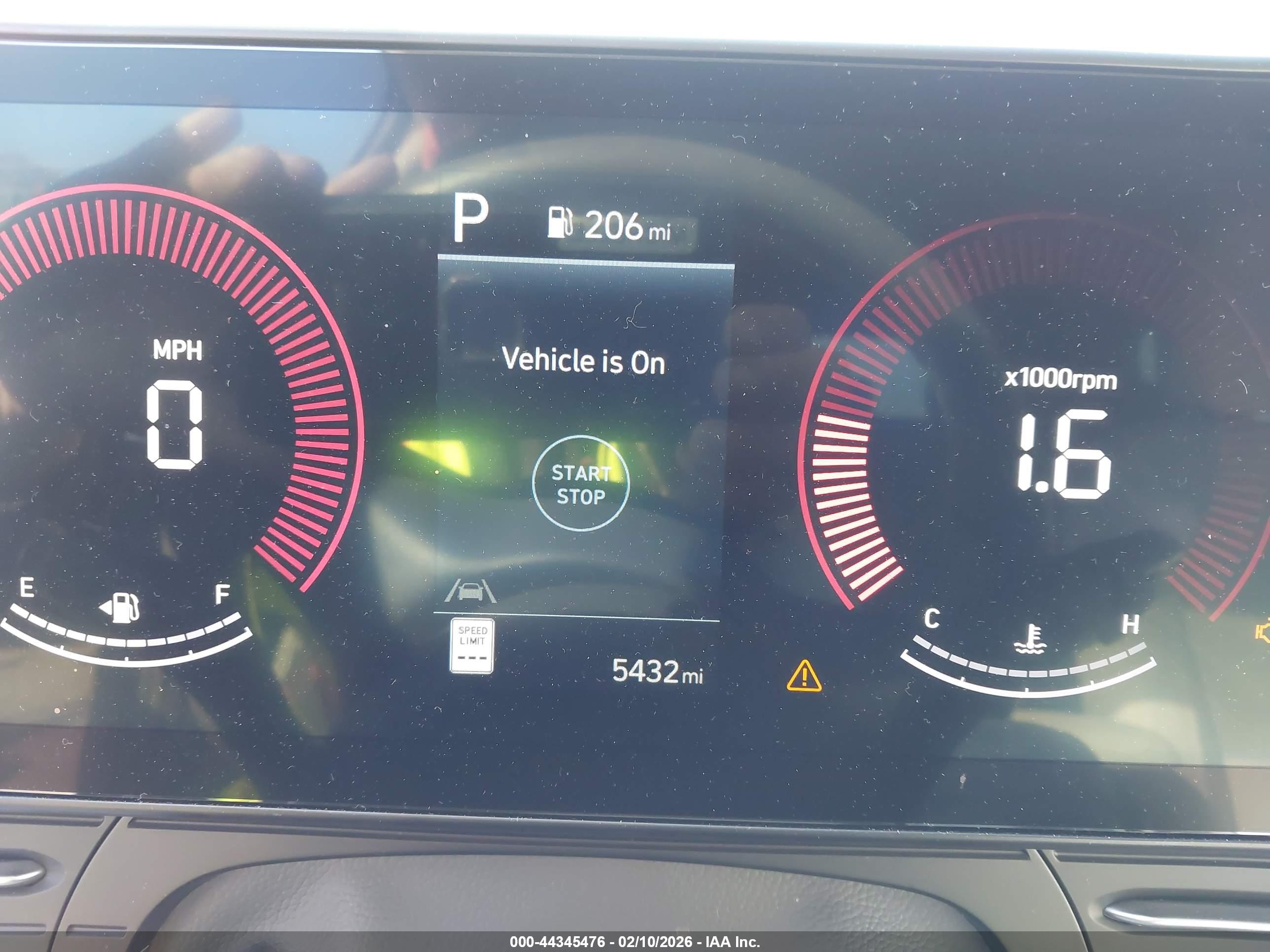 HYUNDAI KONA image 7