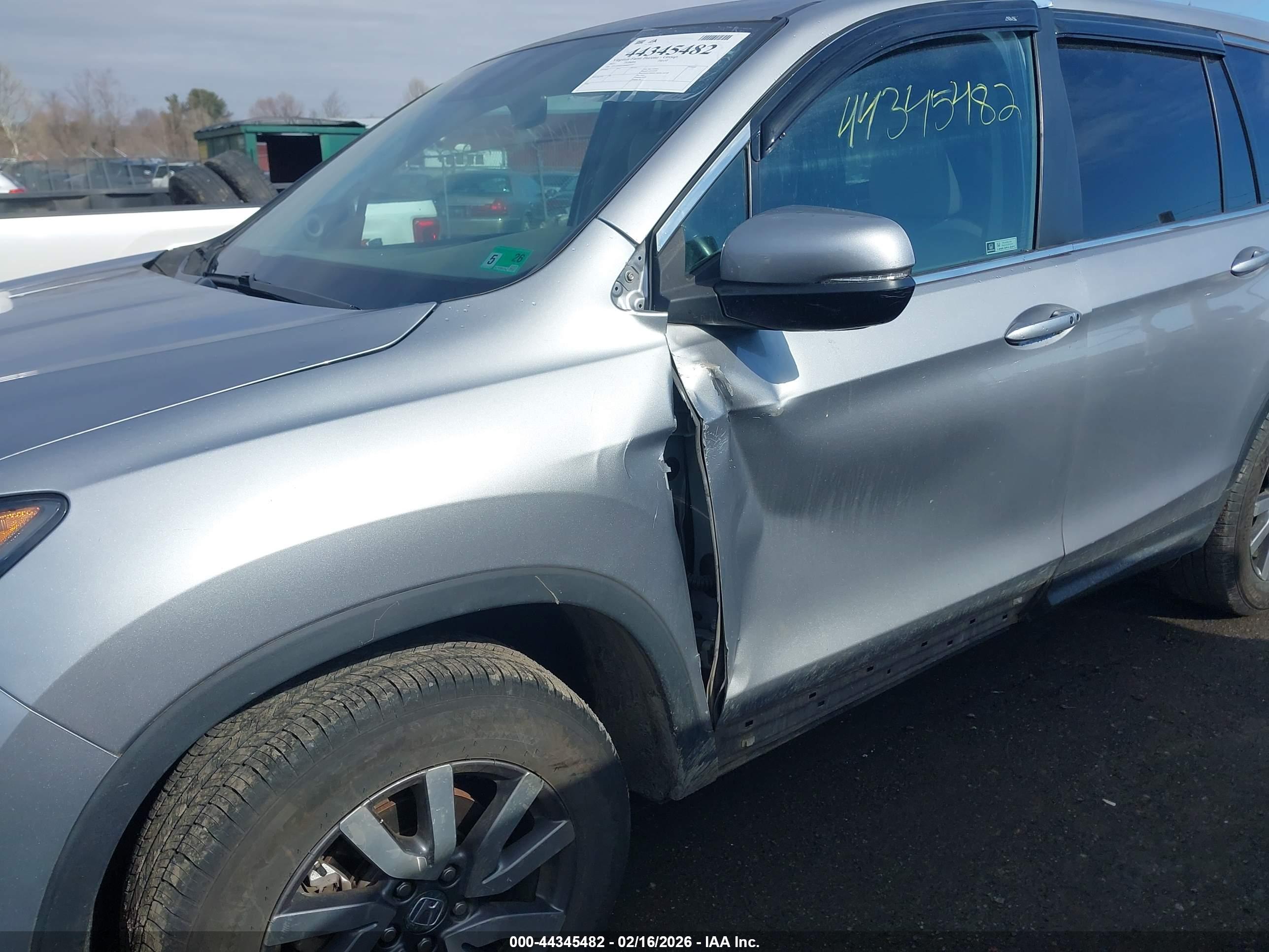 HONDA PILOT image 6