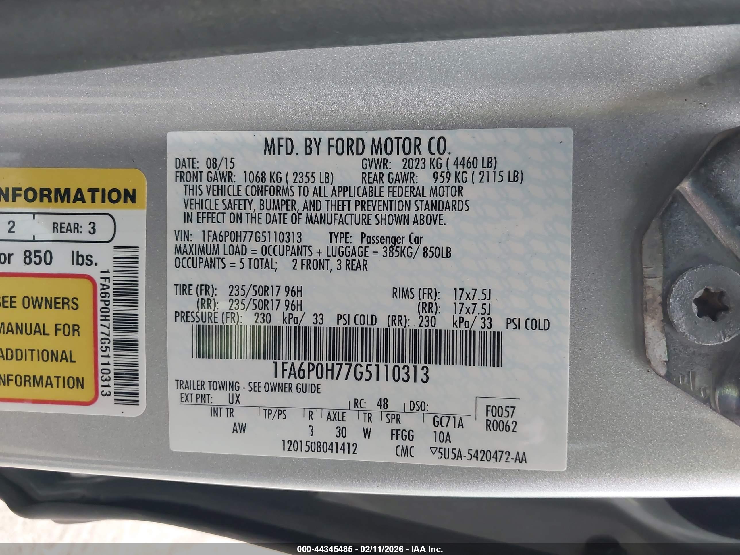 FORD FUSION image 9
