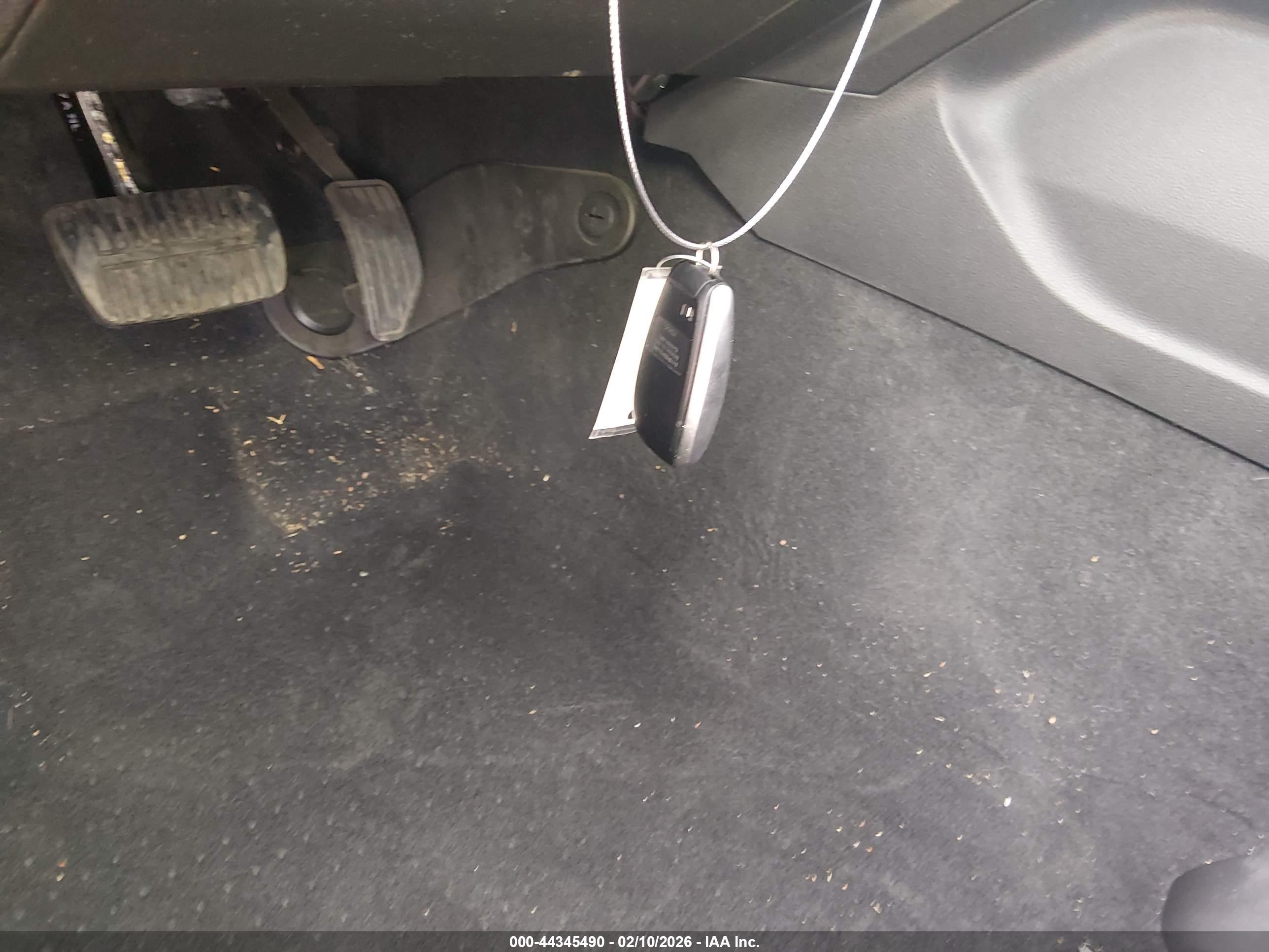 SUBARU OUTBACK image 11
