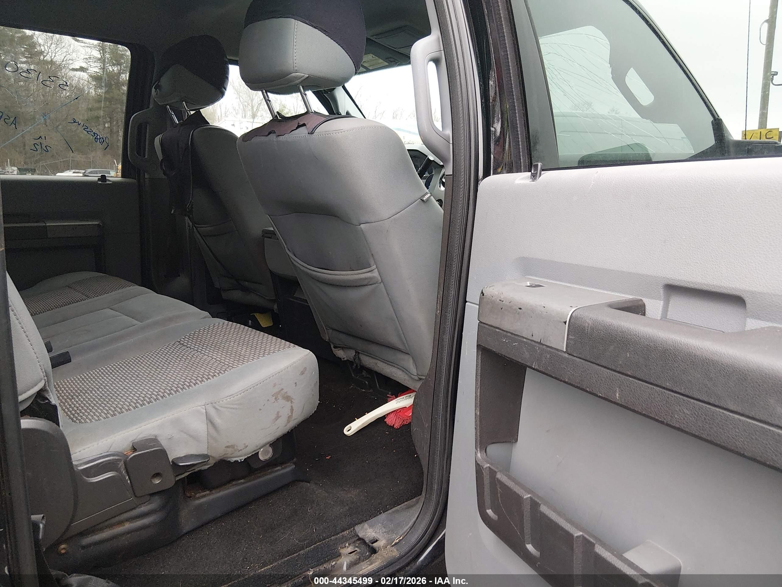 FORD F-250 image 8