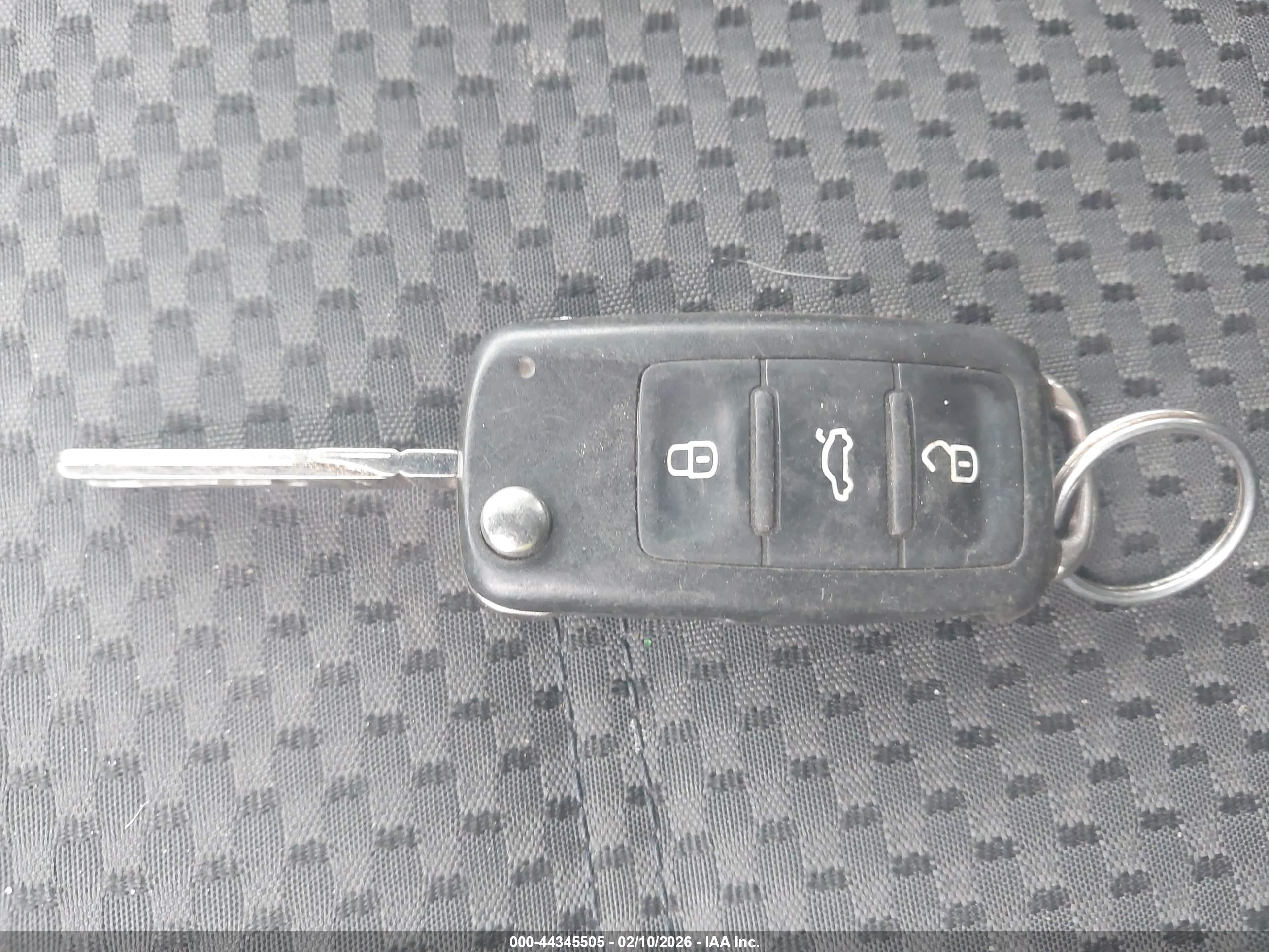 VOLKSWAGEN JETTA image 11