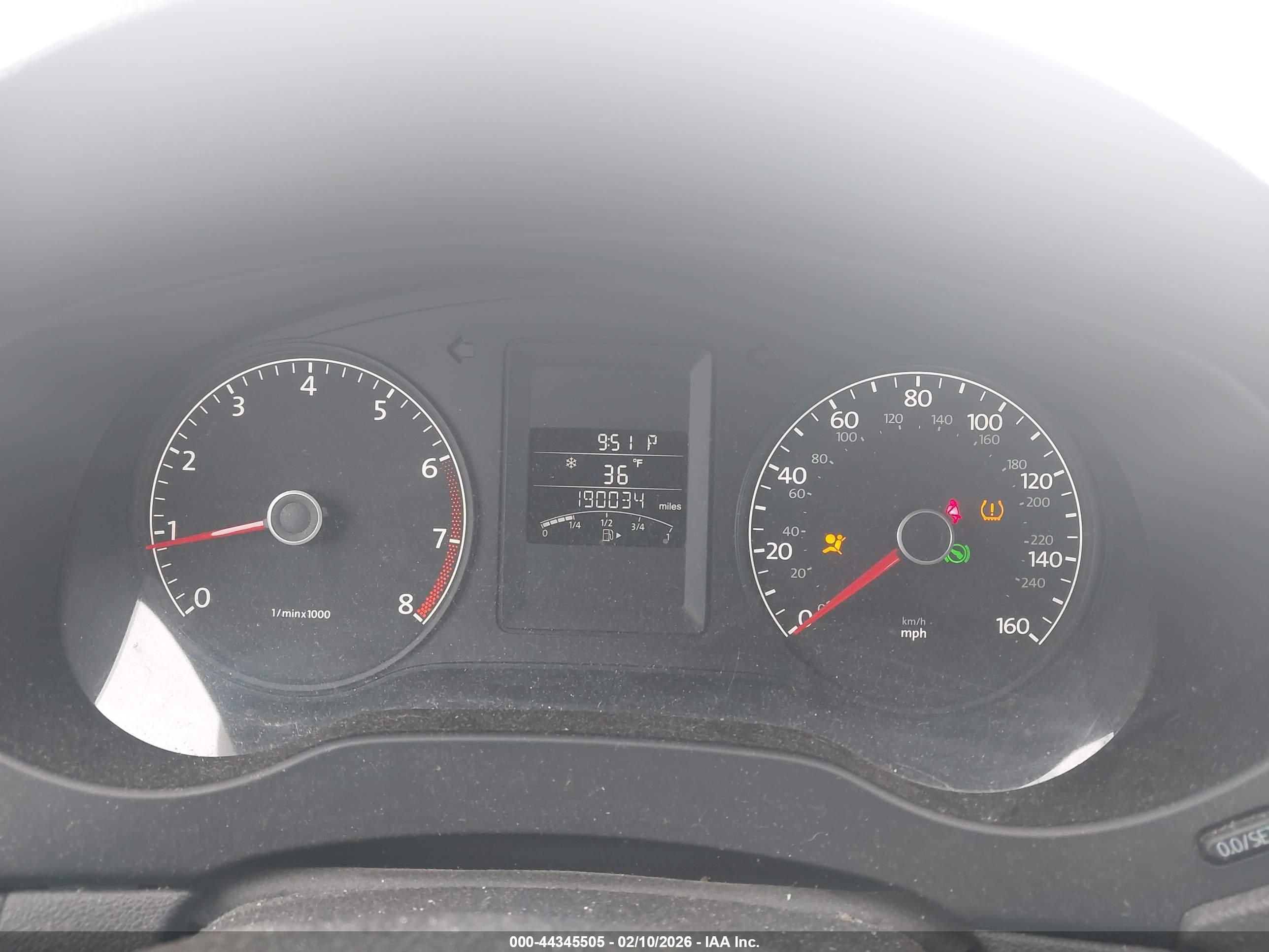 VOLKSWAGEN JETTA image 7