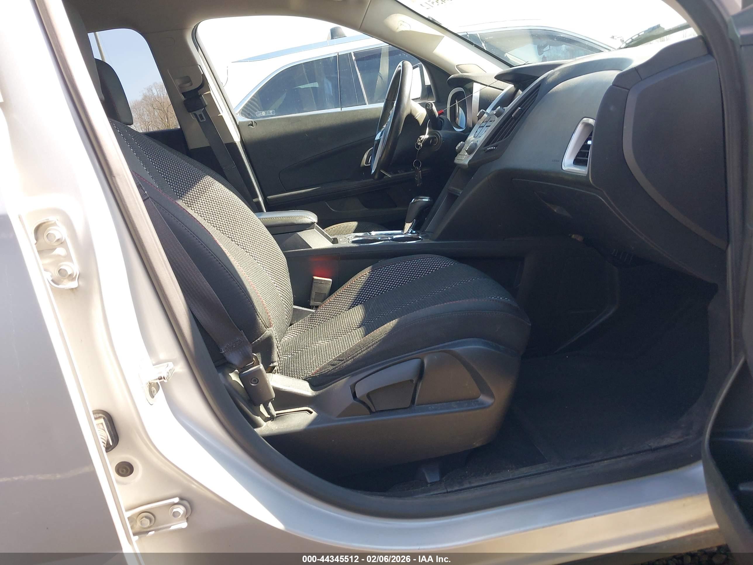 CHEVROLET EQUINOX image 5