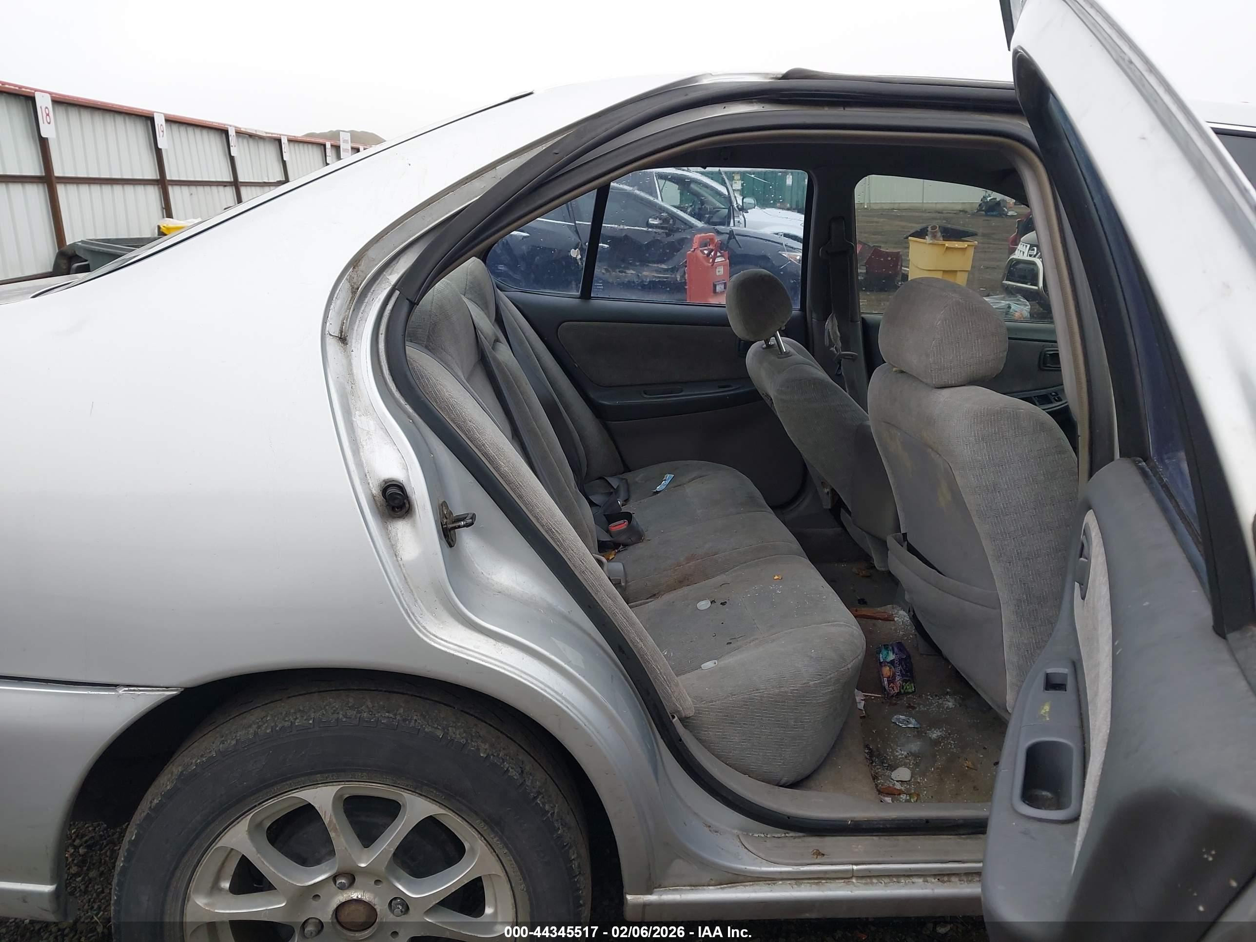 NISSAN ALTIMA image 8