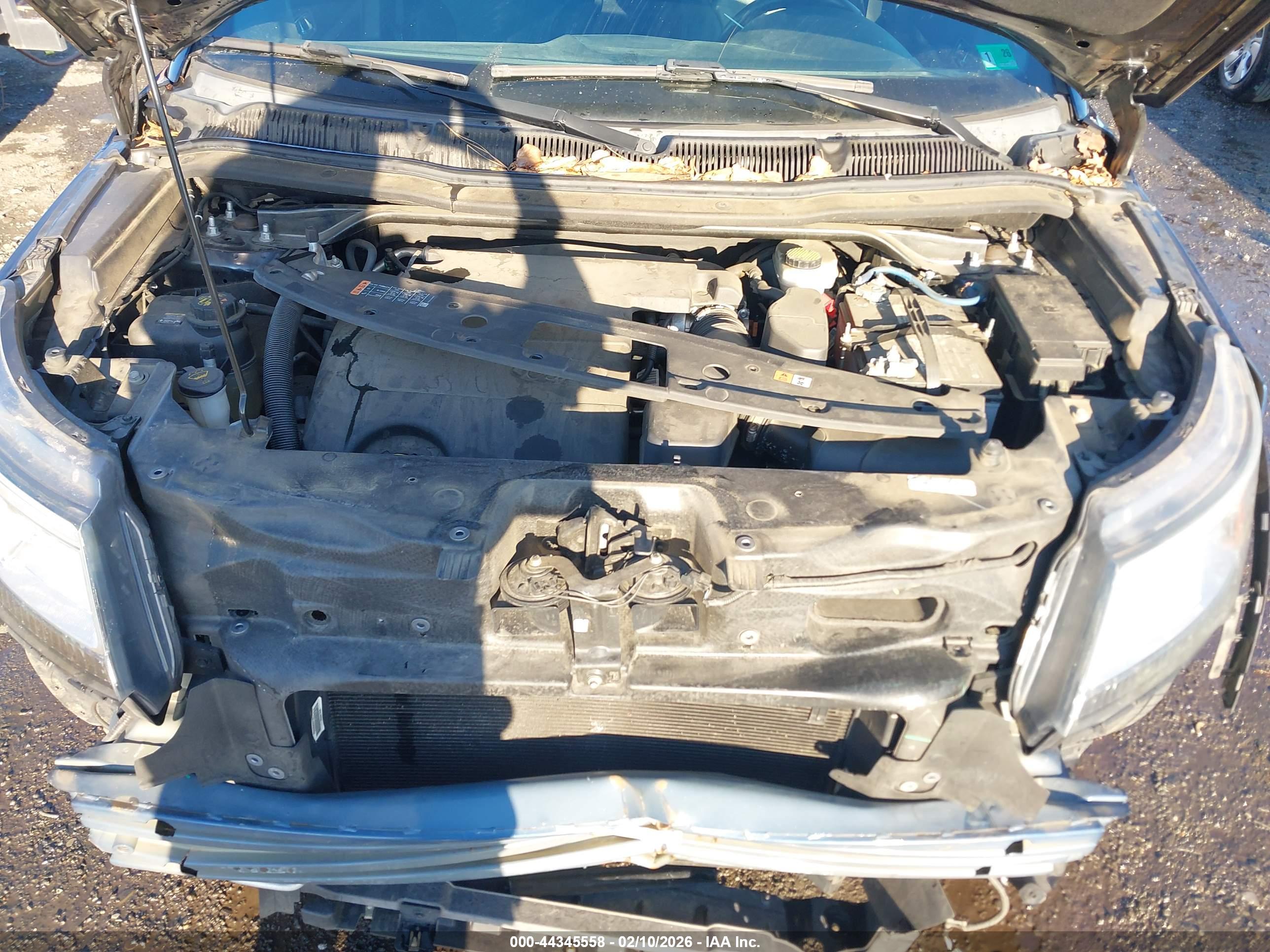 FORD EXPLORER image 10