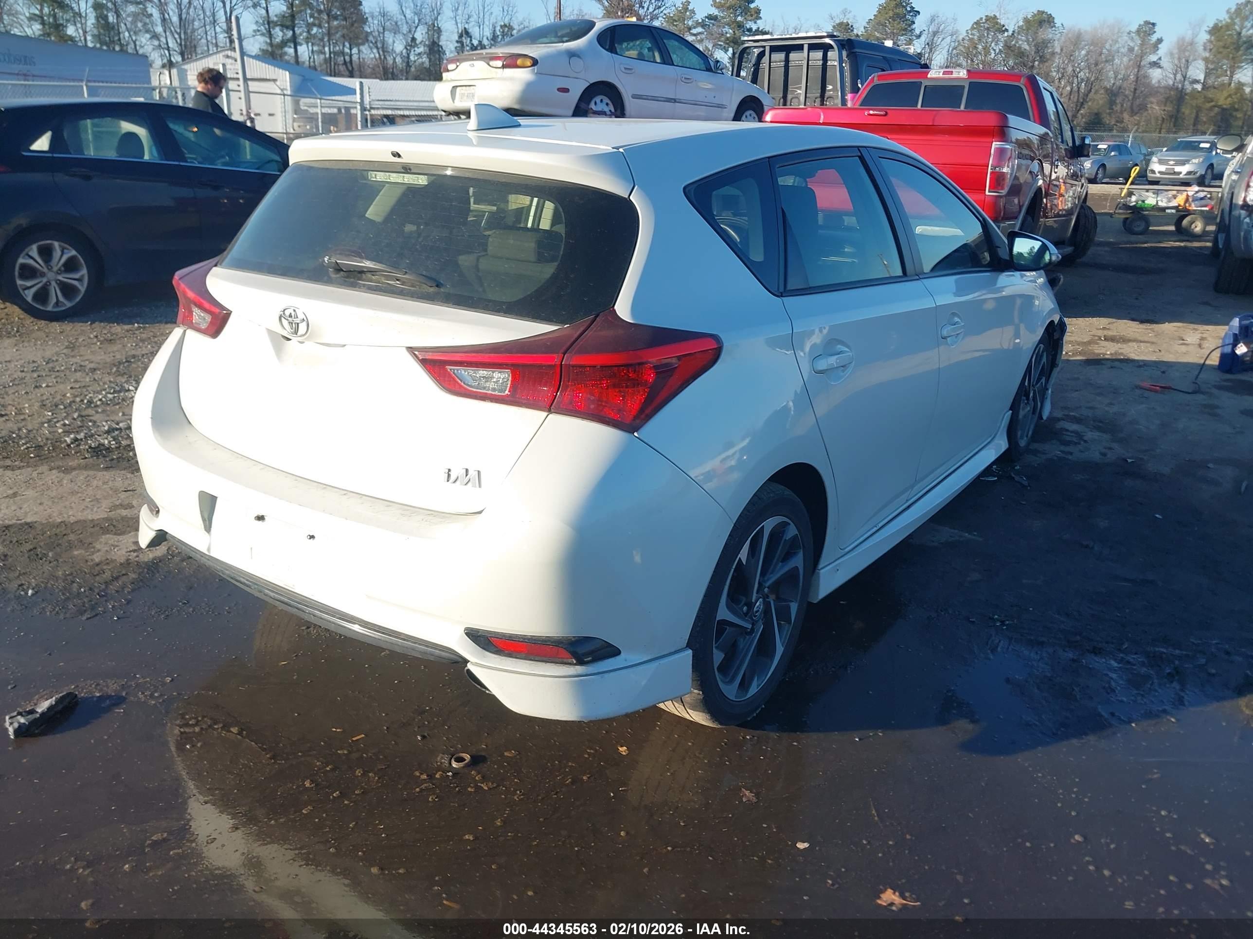 TOYOTA COROLLA image 4