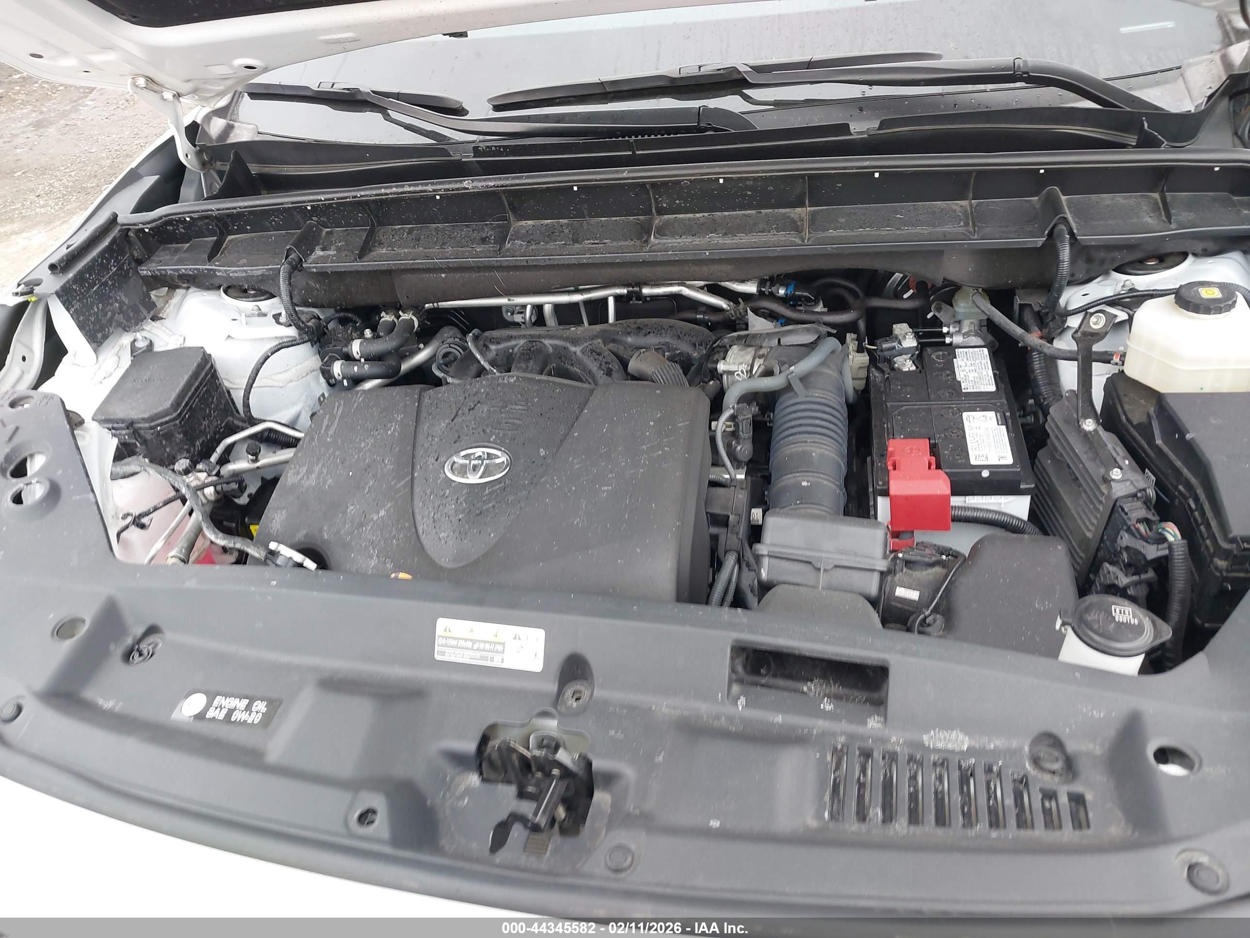 TOYOTA HIGHLANDER image 10