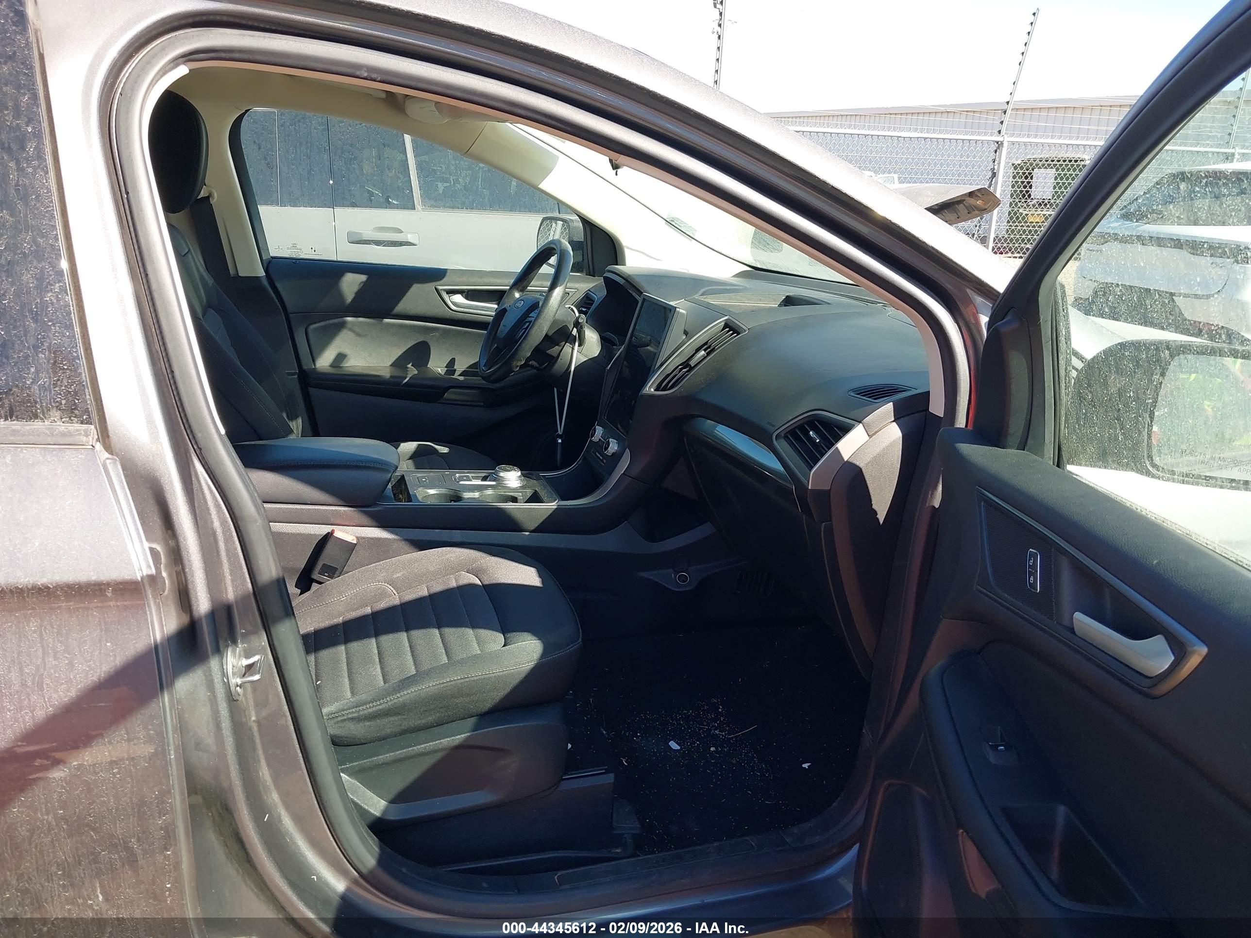 FORD EDGE image 5