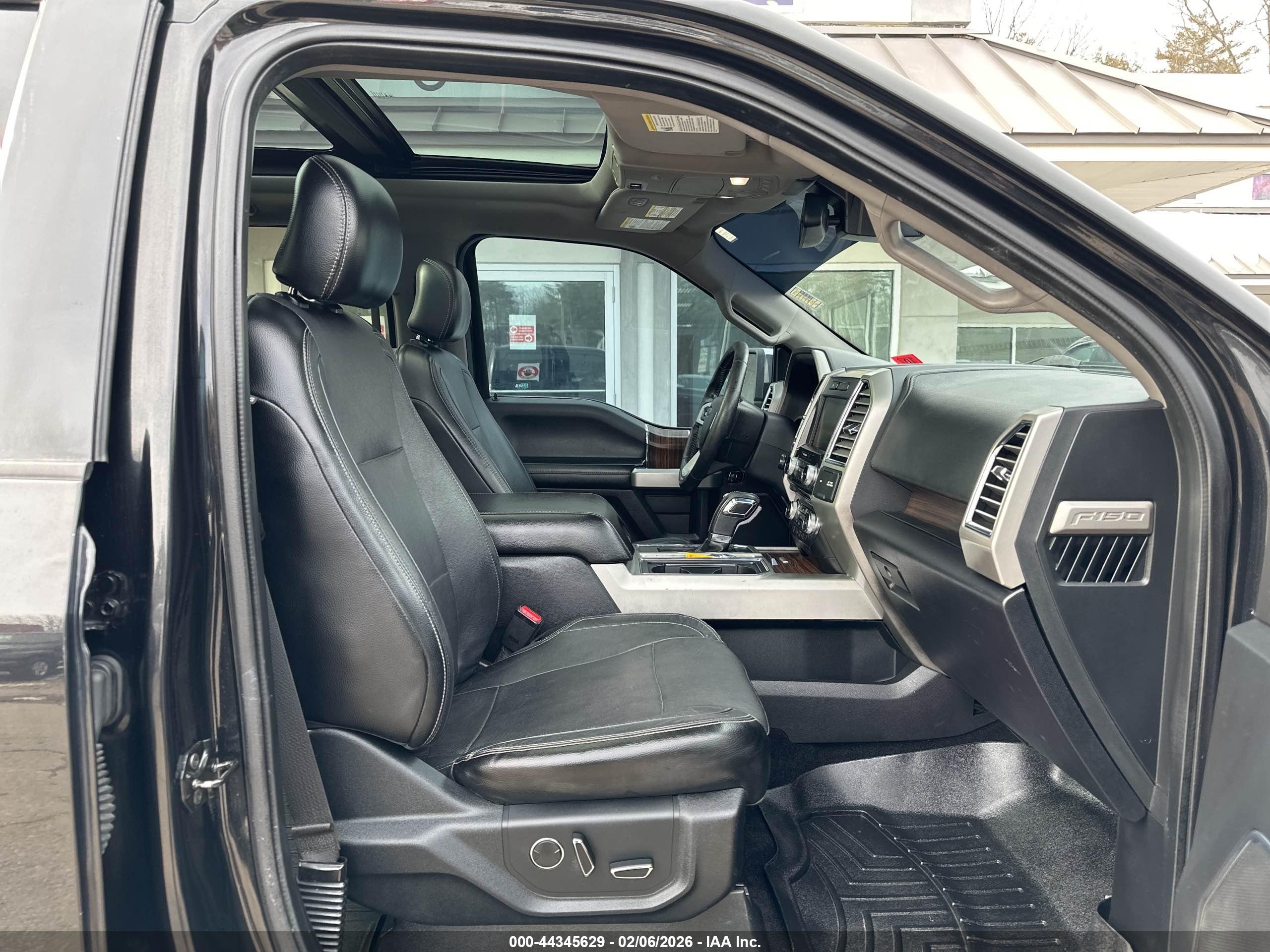 FORD F-150 image 5