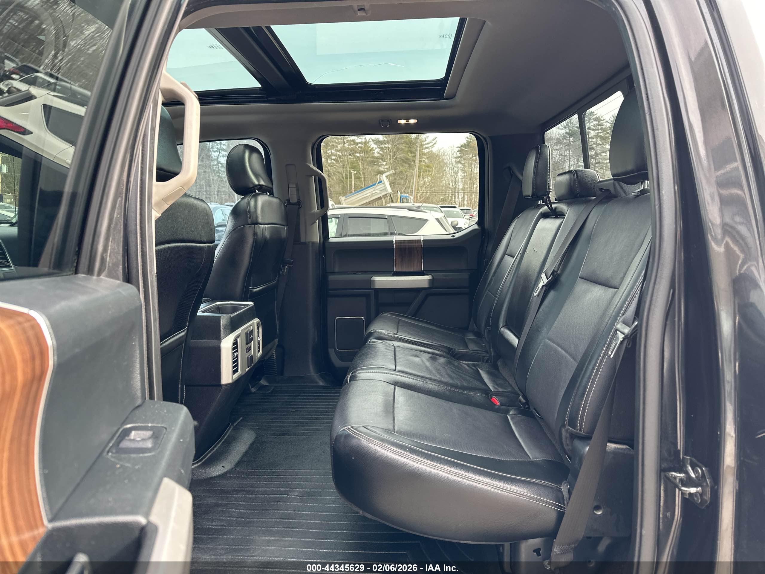FORD F-150 image 8