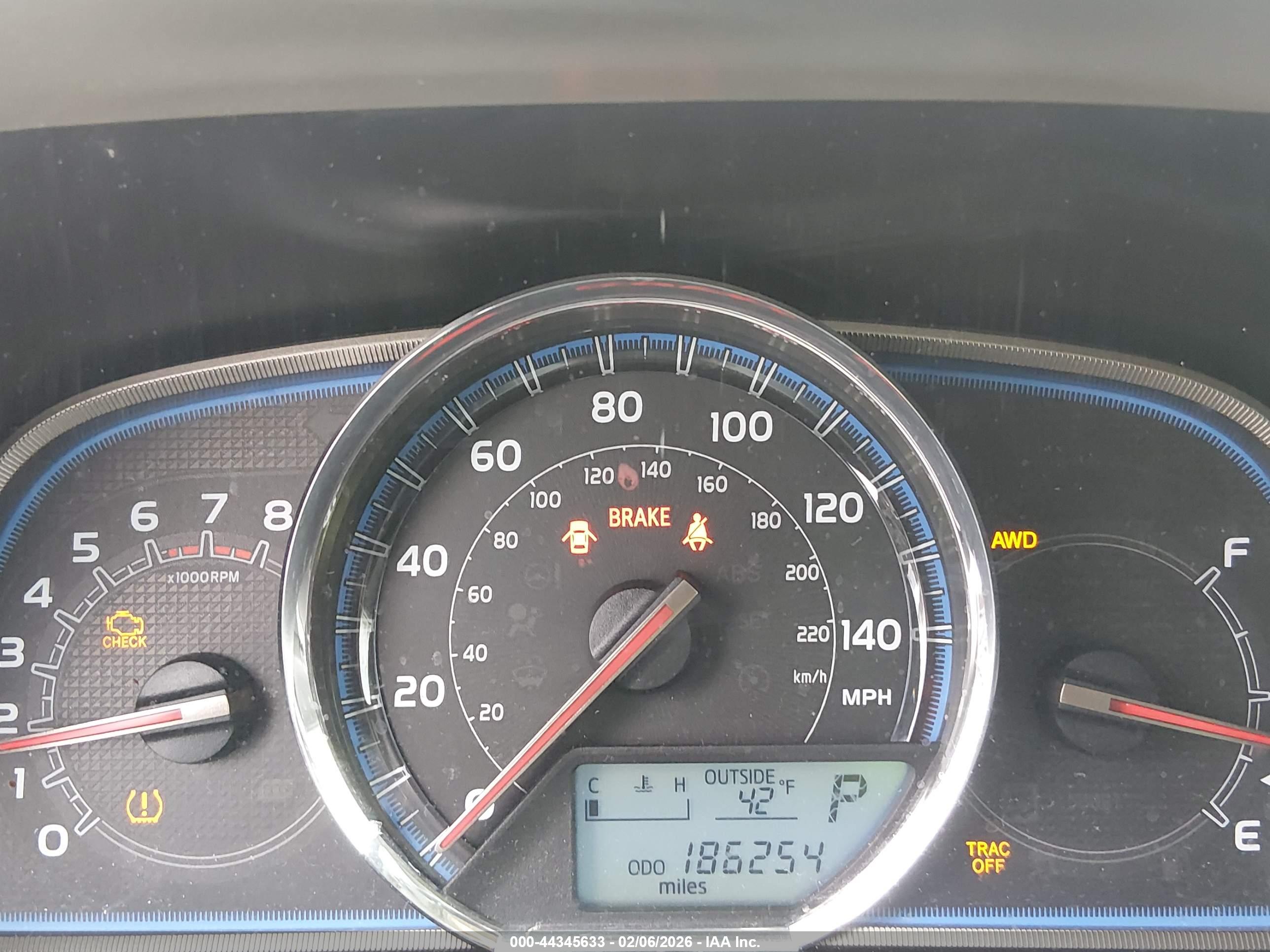 TOYOTA RAV4 image 7