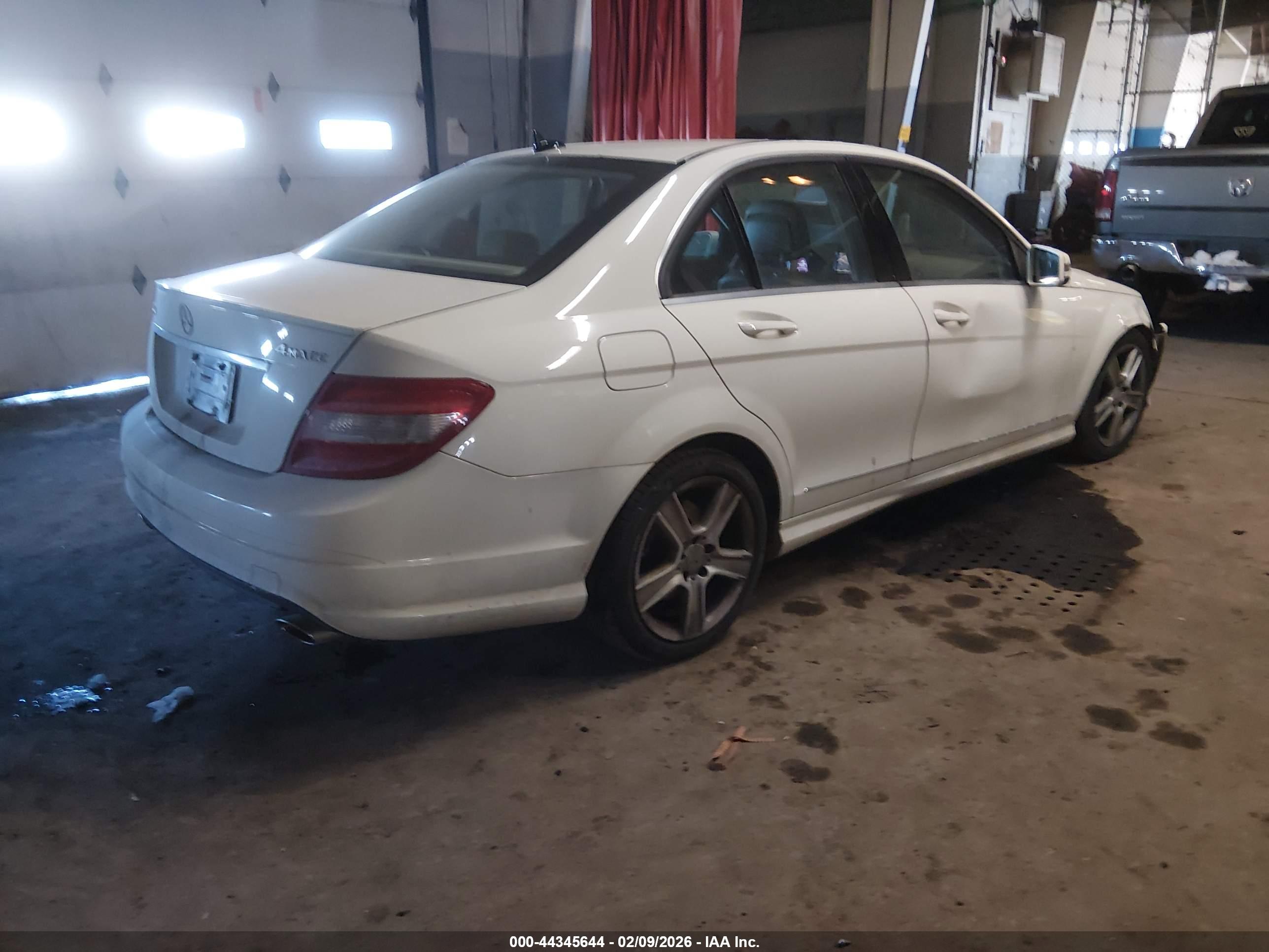 MERCEDES-BENZ C image 4