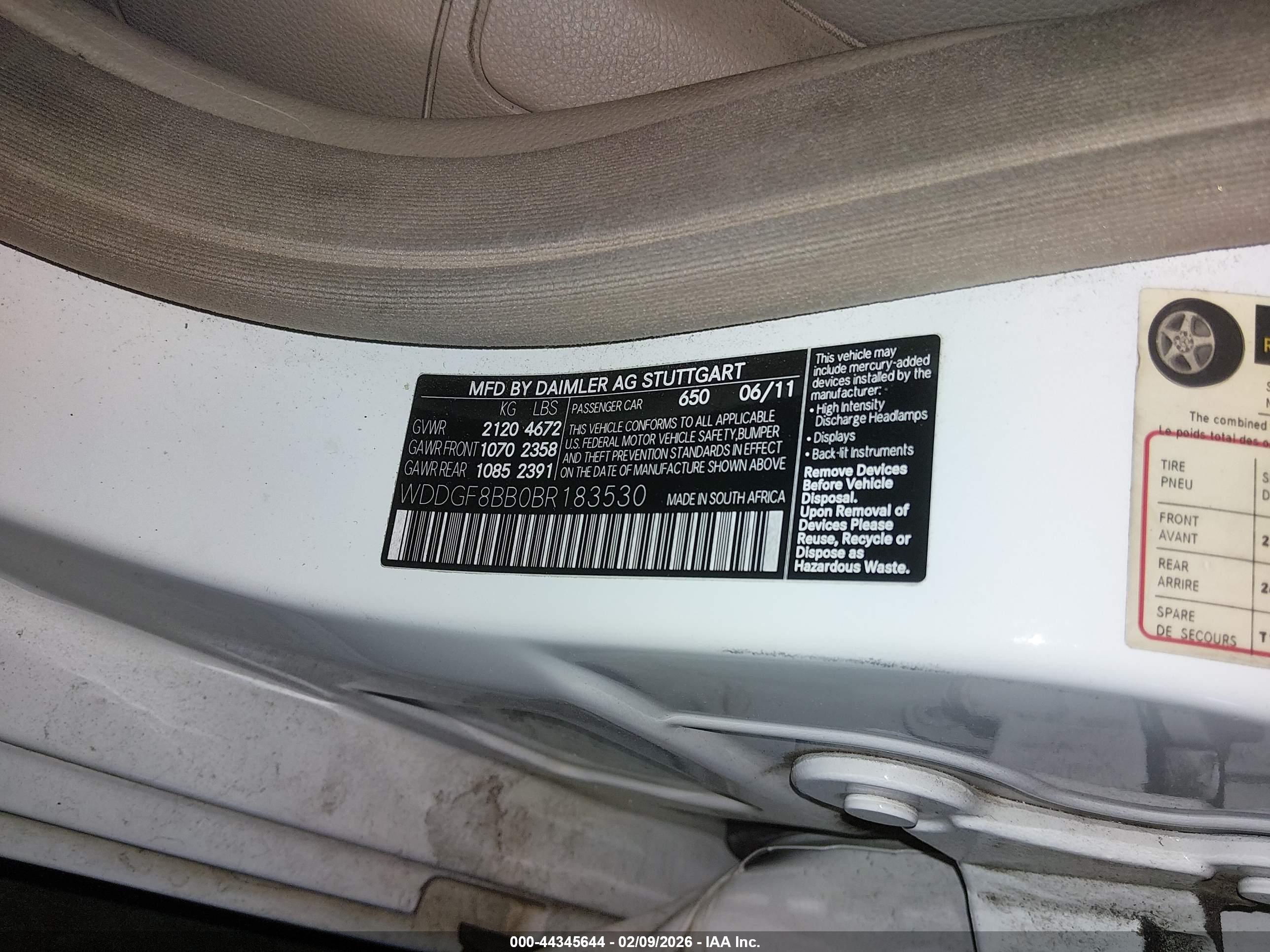 MERCEDES-BENZ C image 9