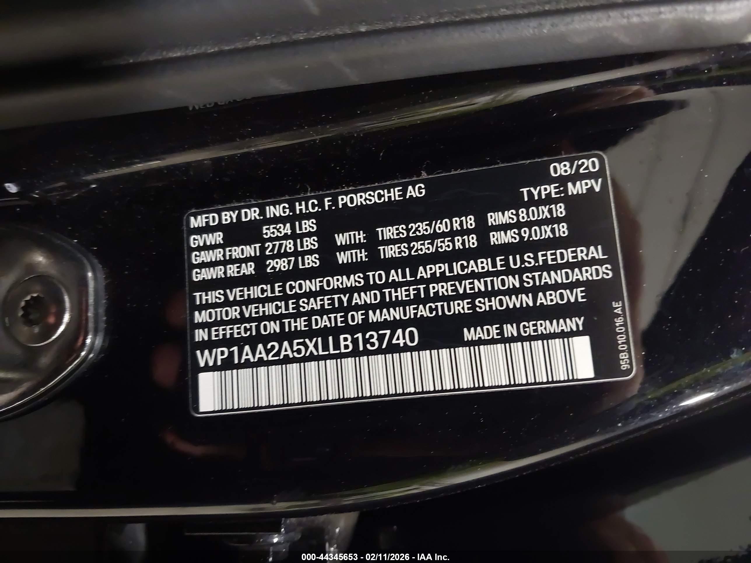 PORSCHE MACAN image 9