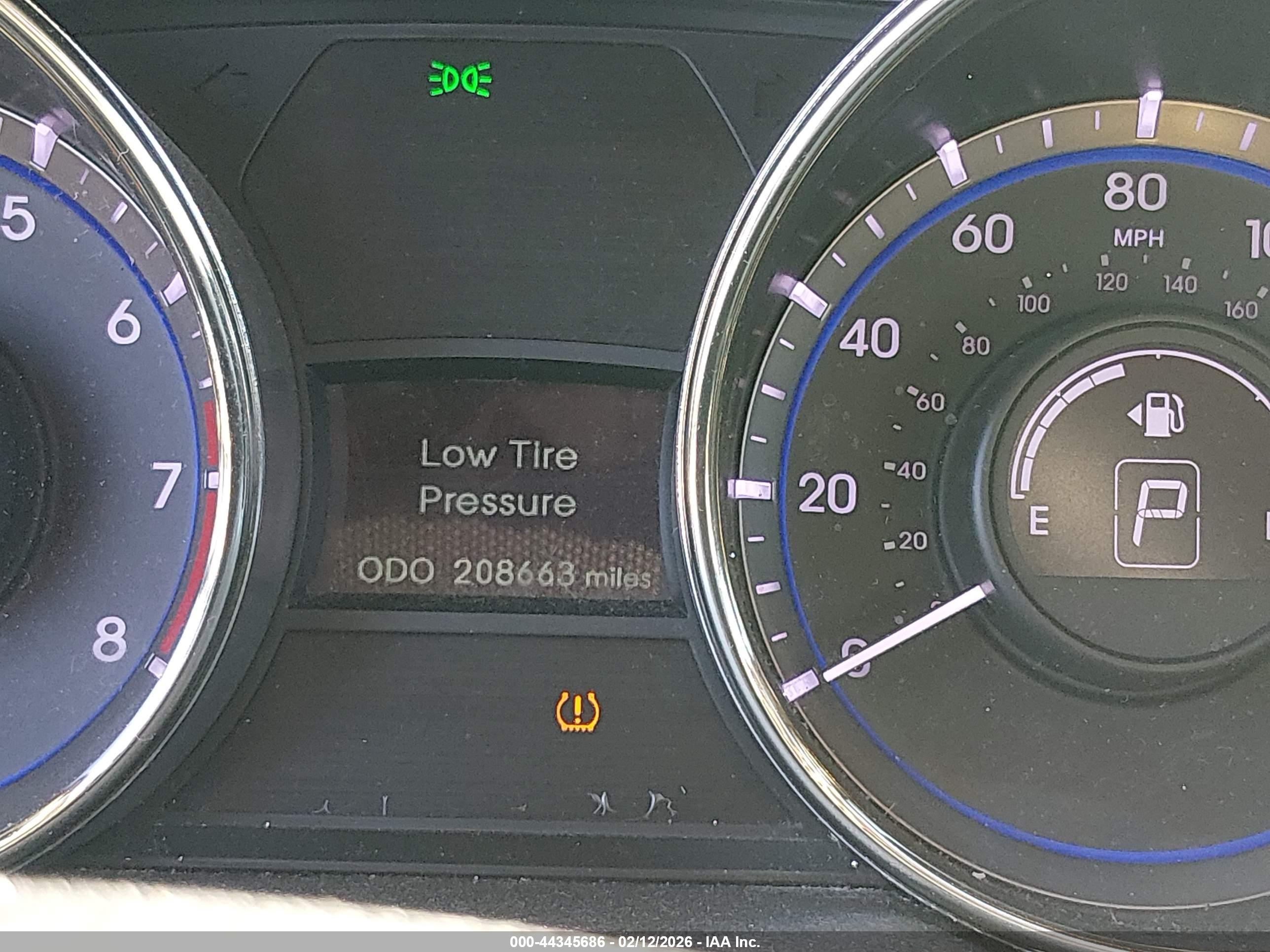 HYUNDAI SONATA image 7