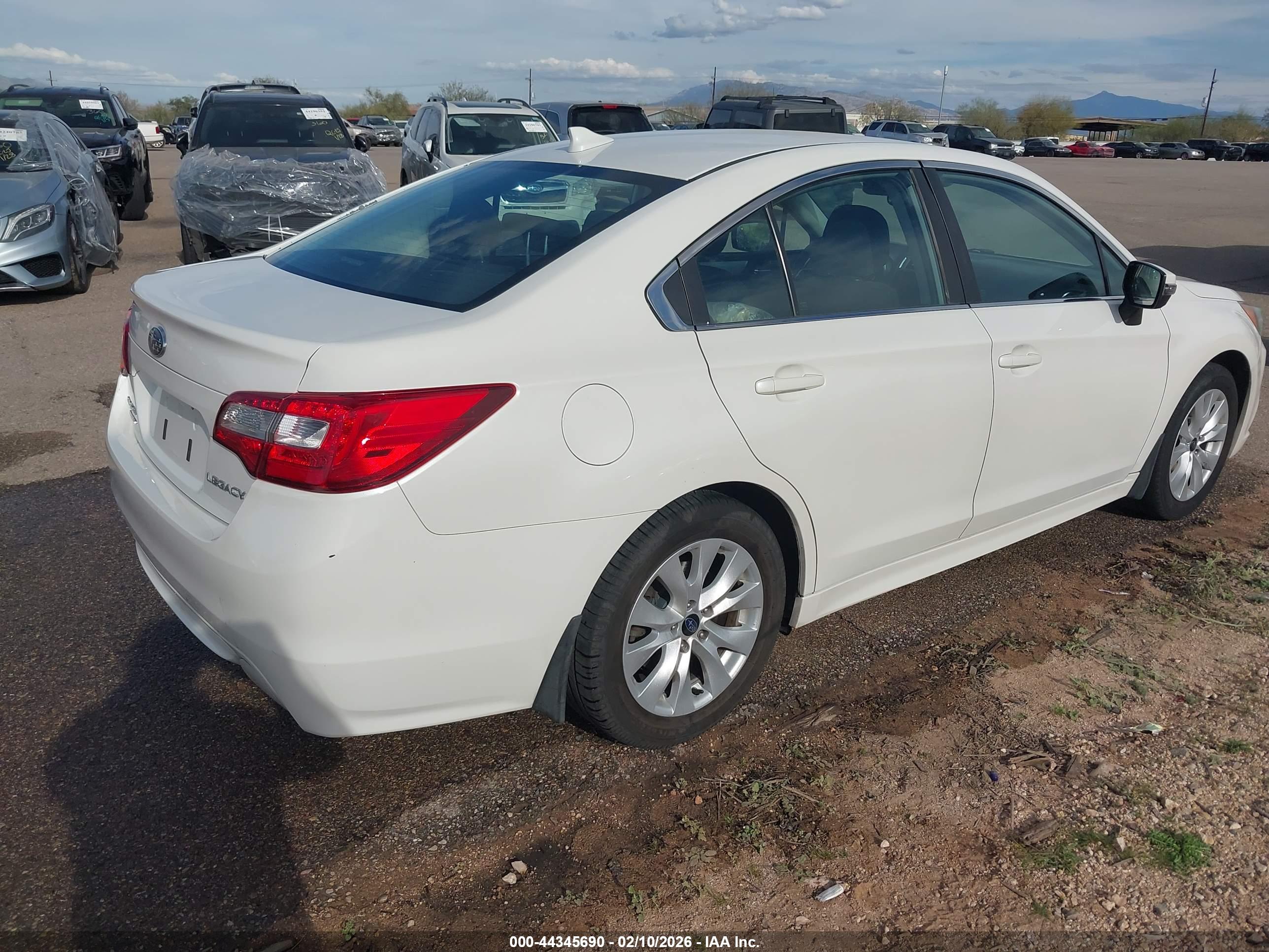 SUBARU LEGACY image 4