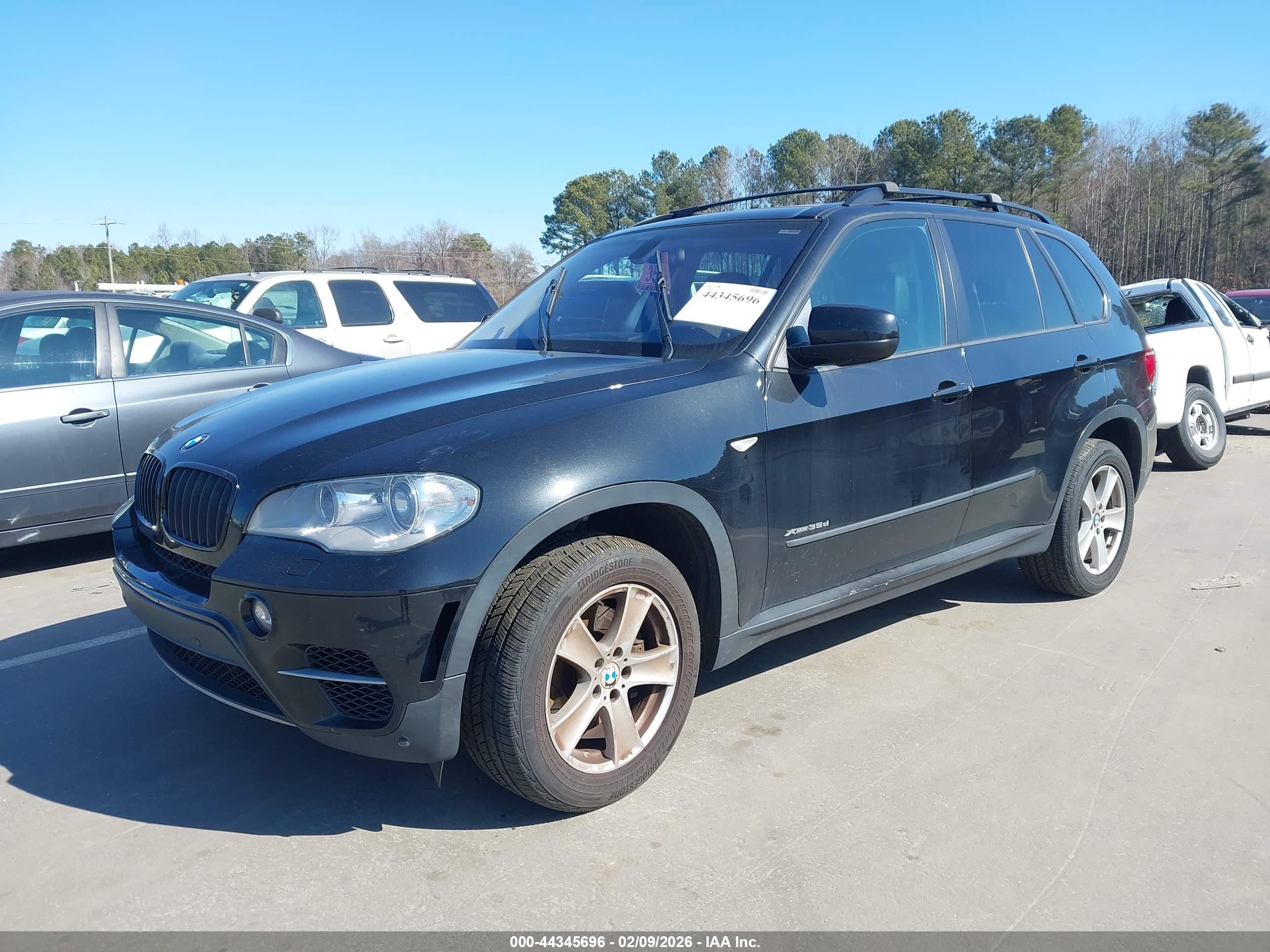 BMW X5 image 2