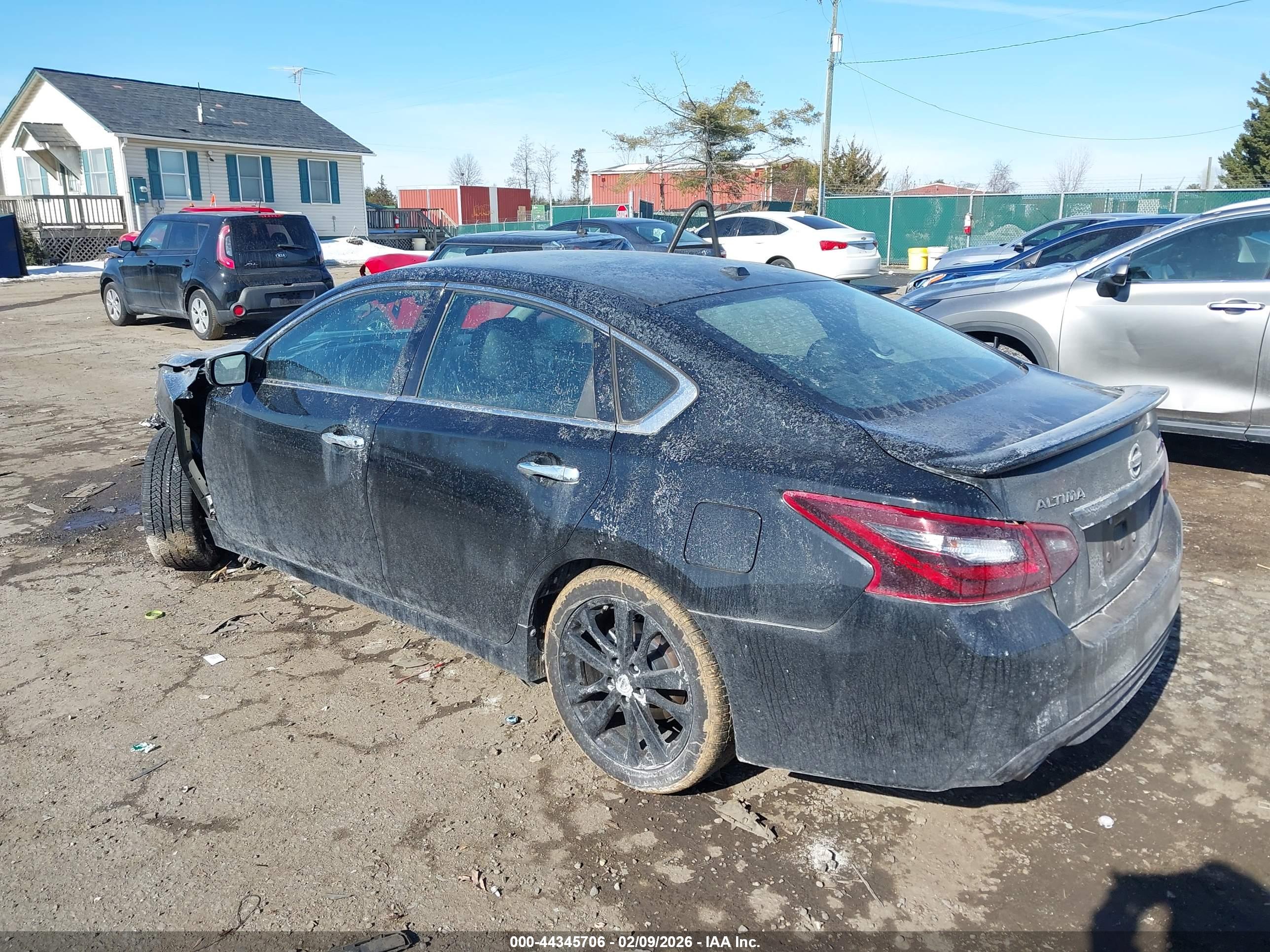 NISSAN ALTIMA image 3