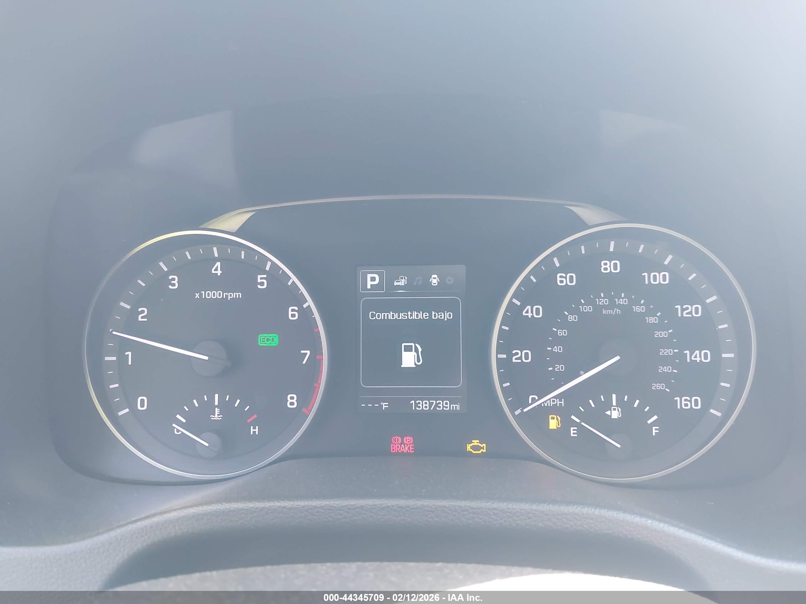 HYUNDAI ELANTRA image 7