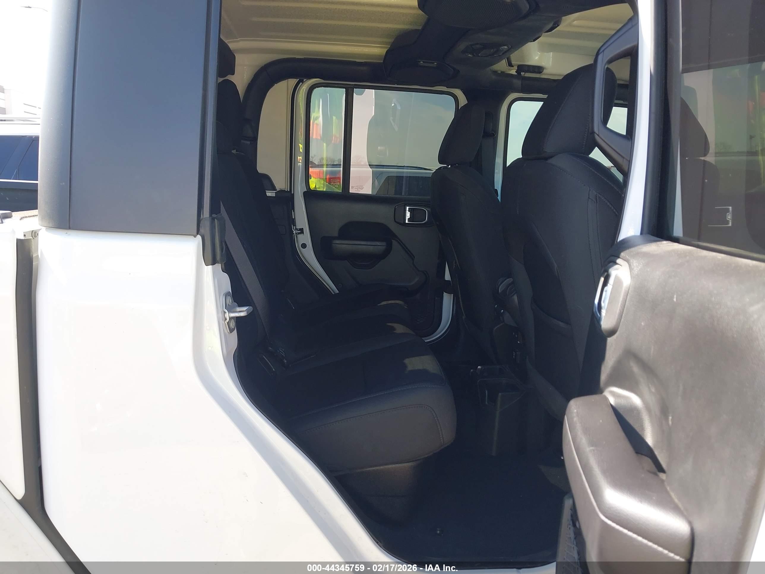 JEEP GLADIATOR image 8