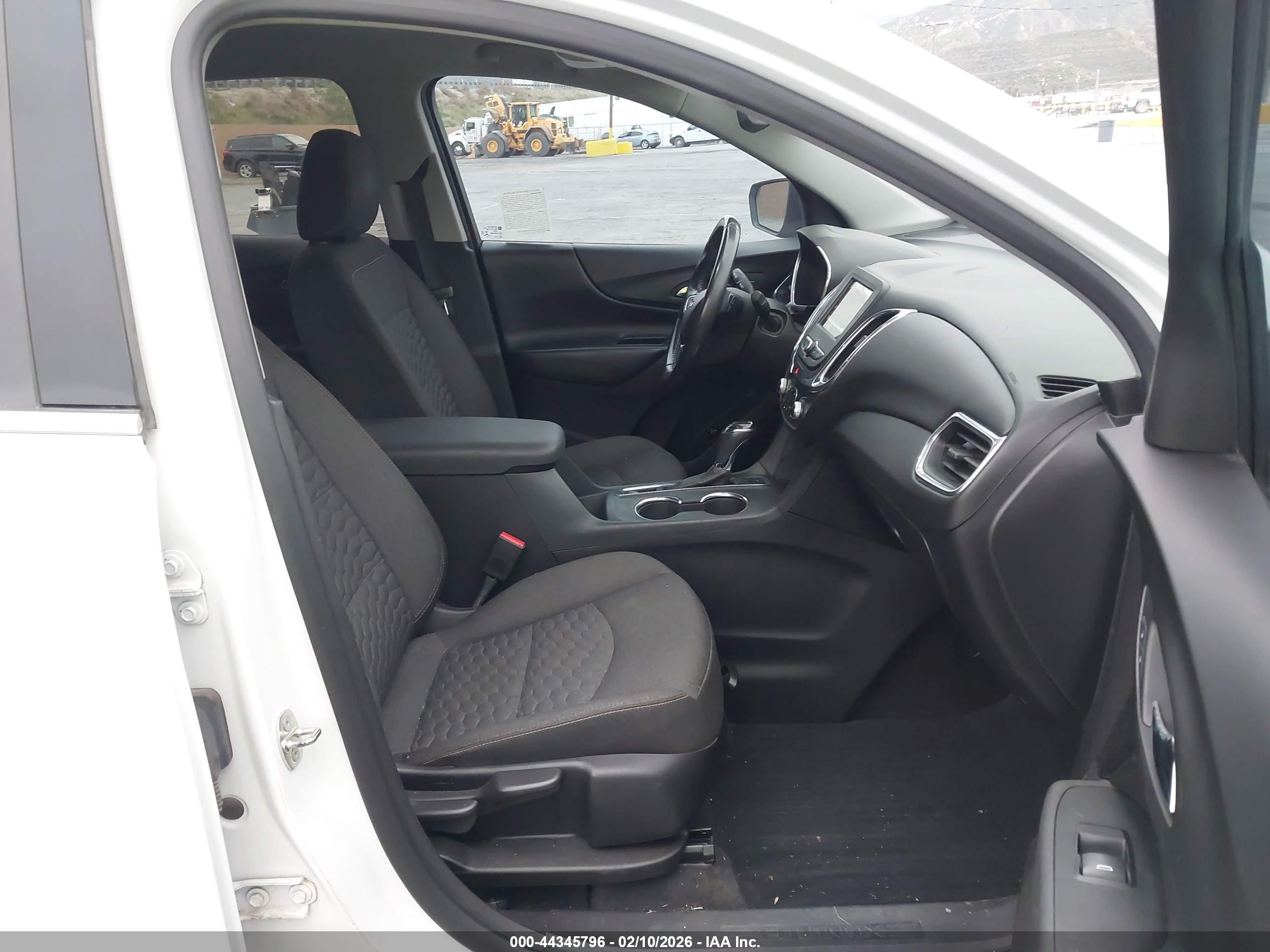 CHEVROLET EQUINOX image 5