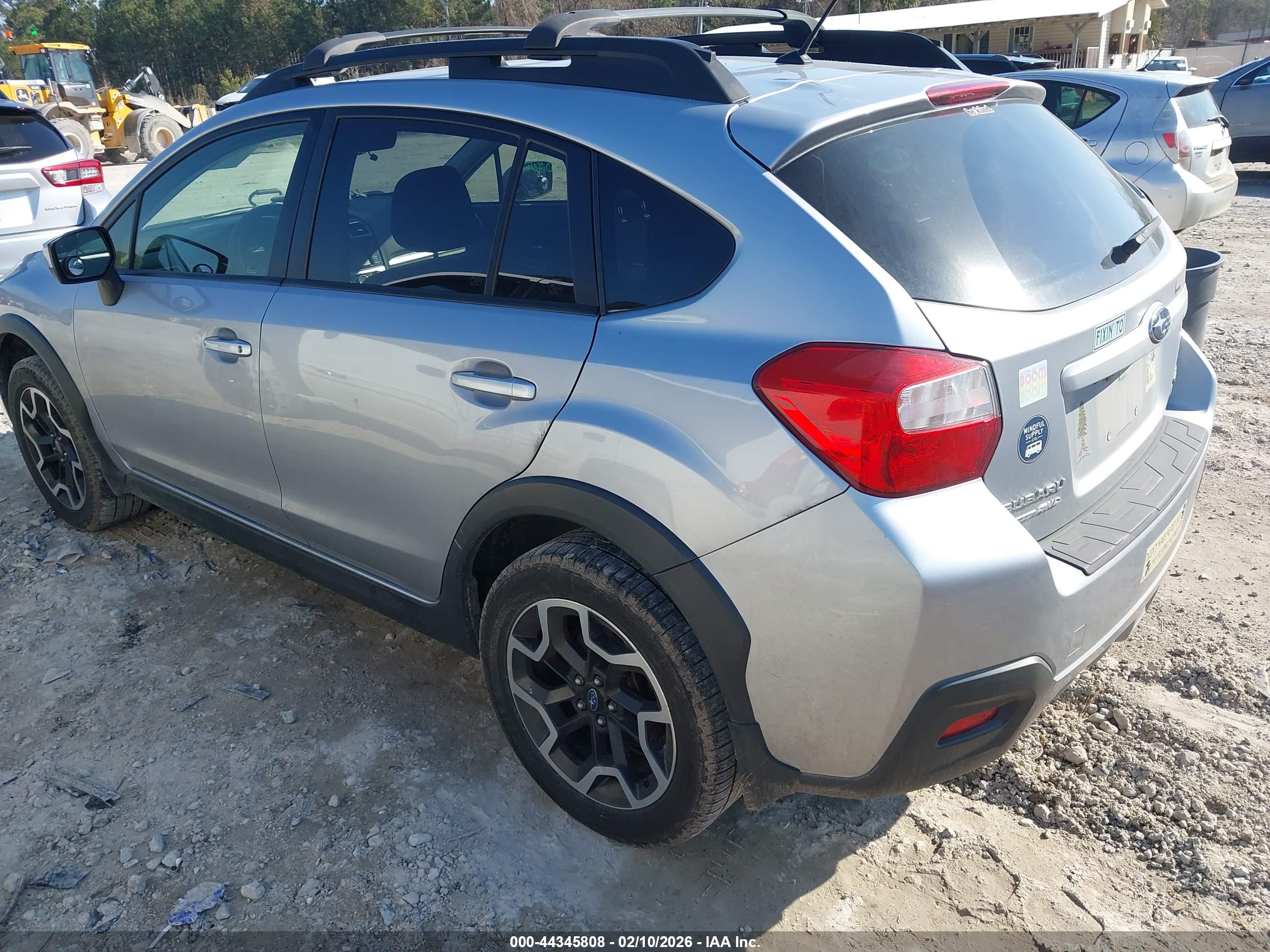 SUBARU CROSSTREK image 3