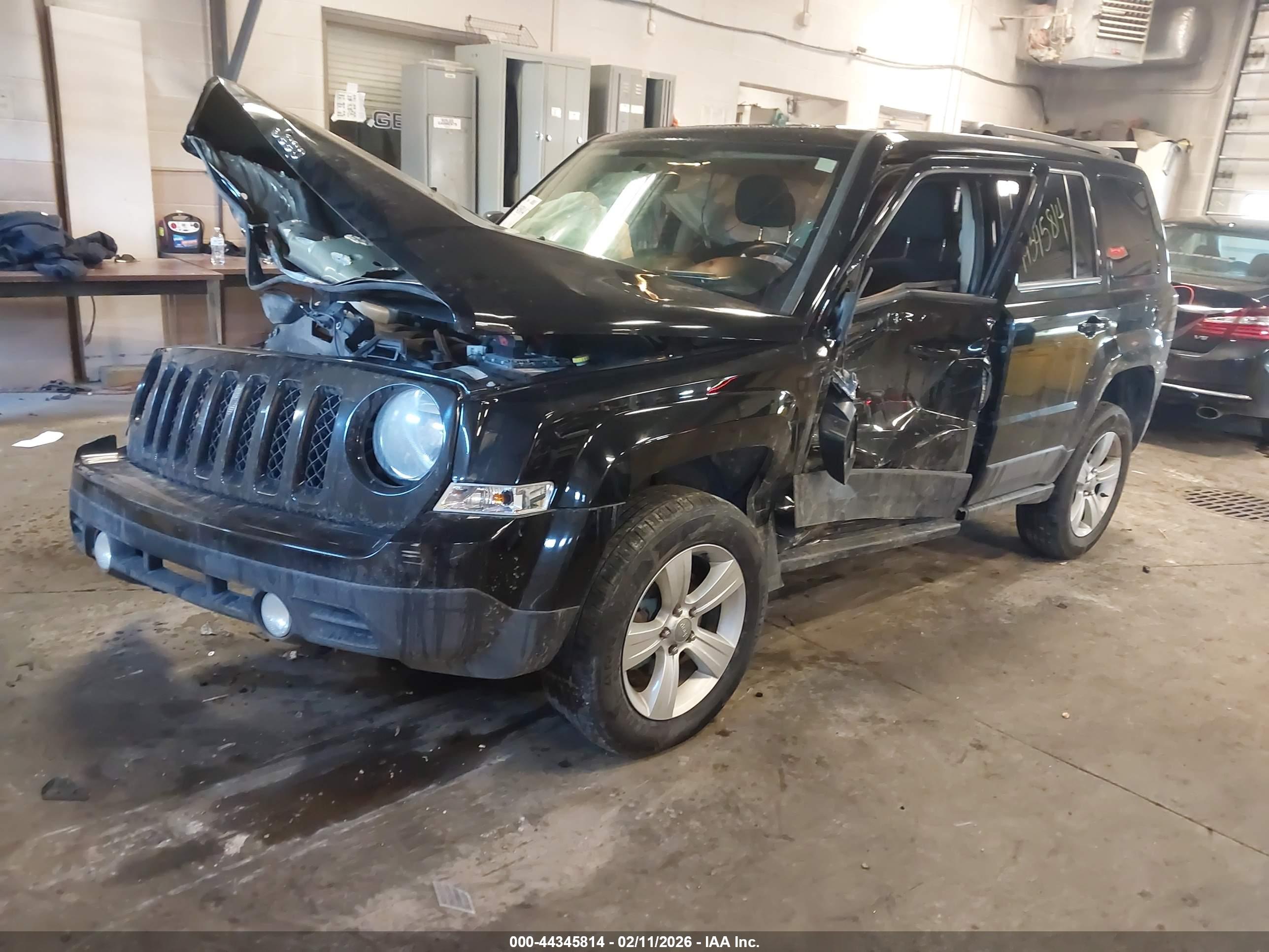 JEEP PATRIOT image 2