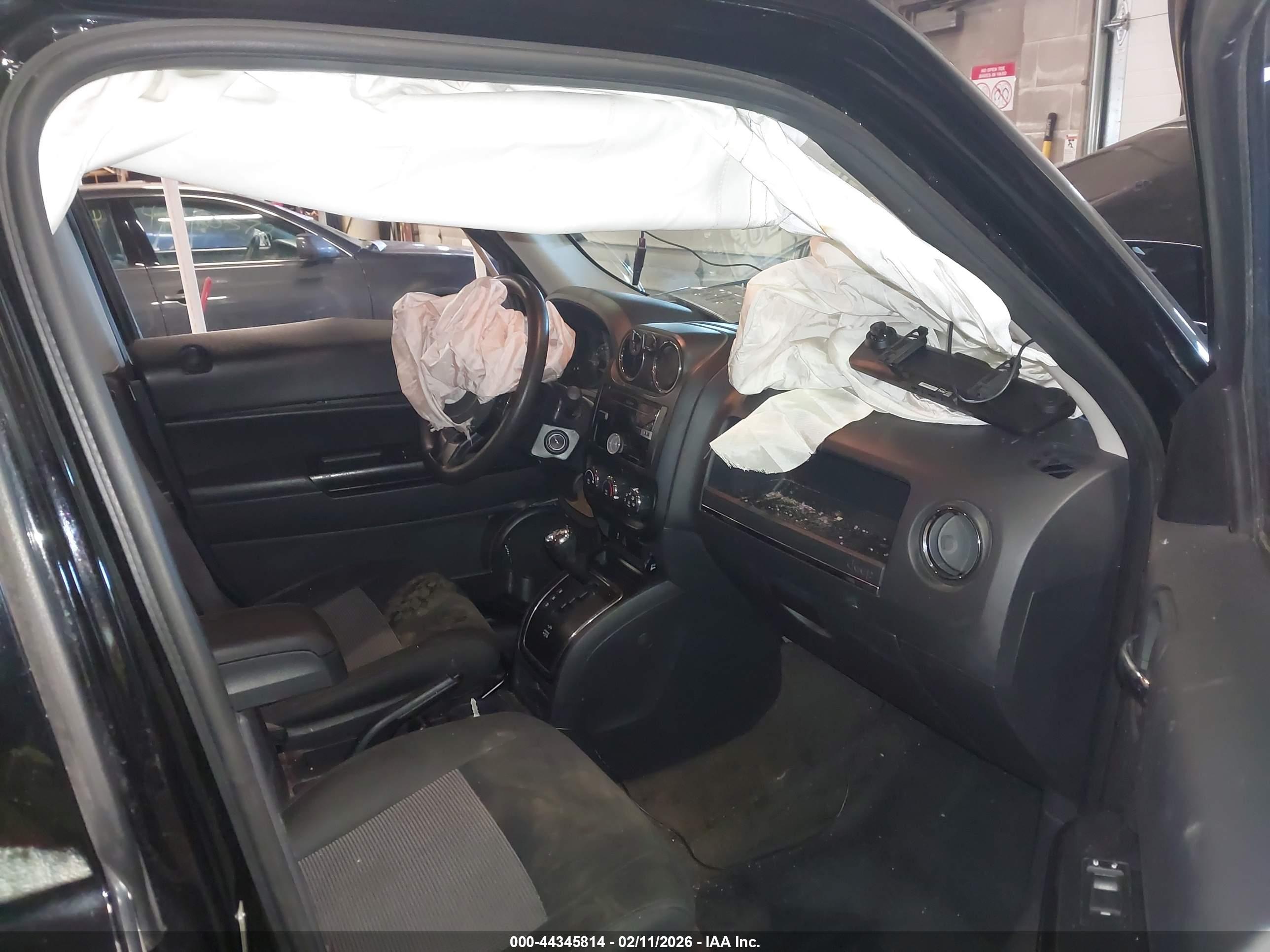 JEEP PATRIOT image 5