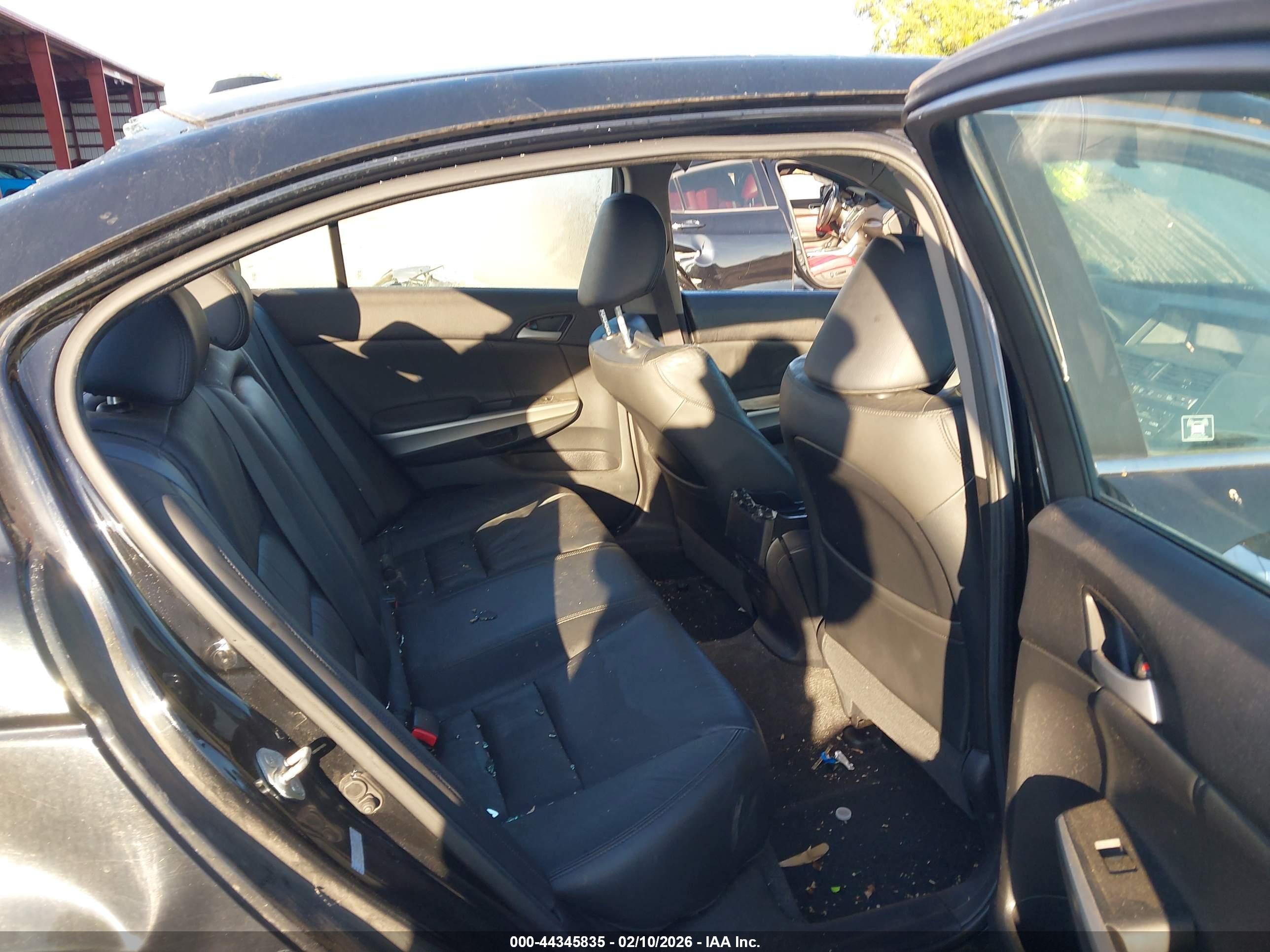 HONDA ACCORD image 8
