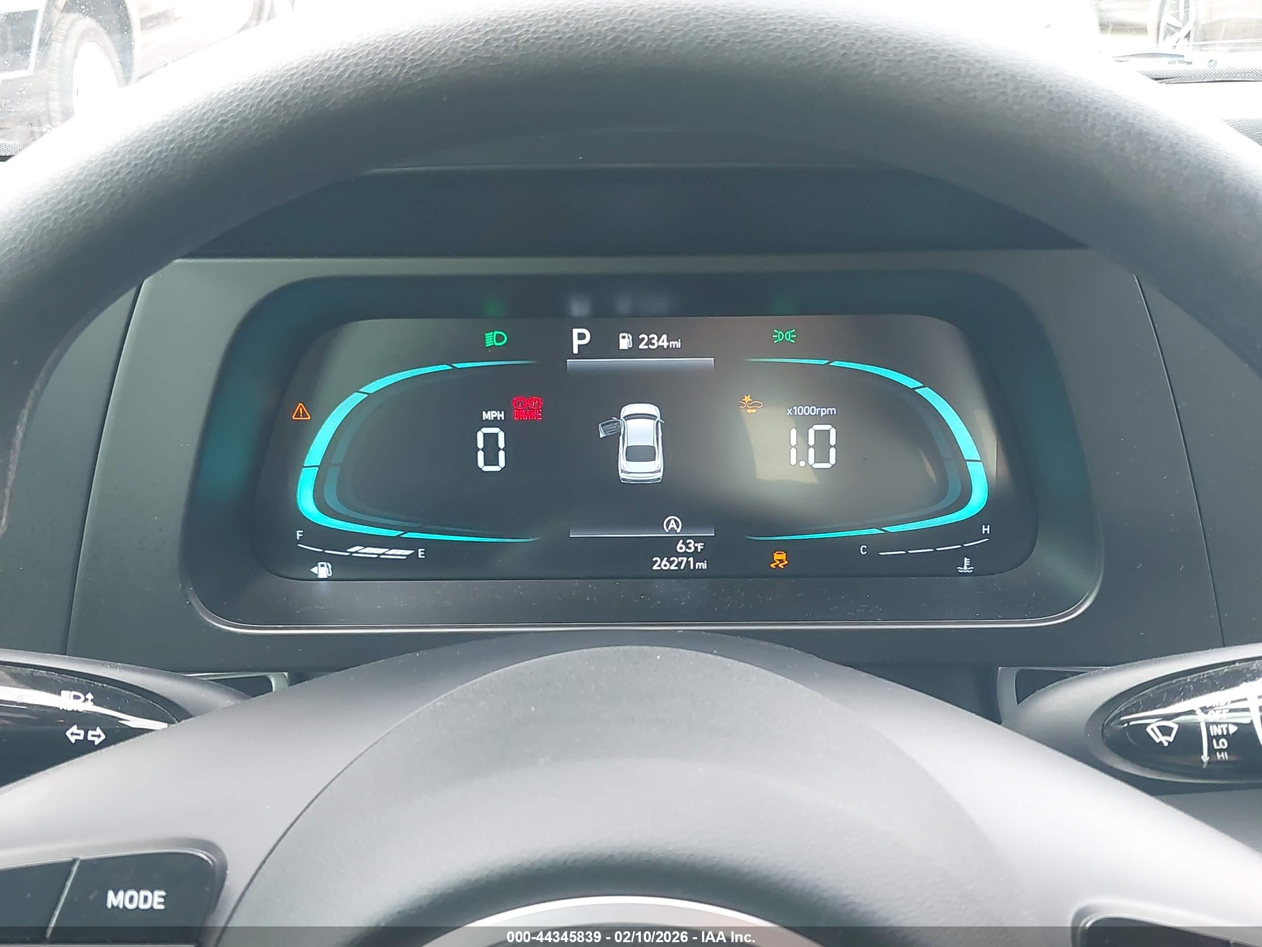 HYUNDAI ELANTRA image 7