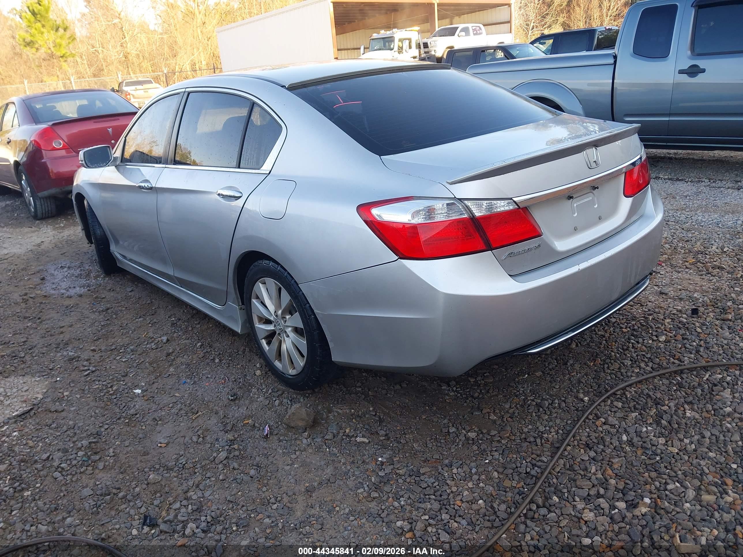 HONDA ACCORD image 3