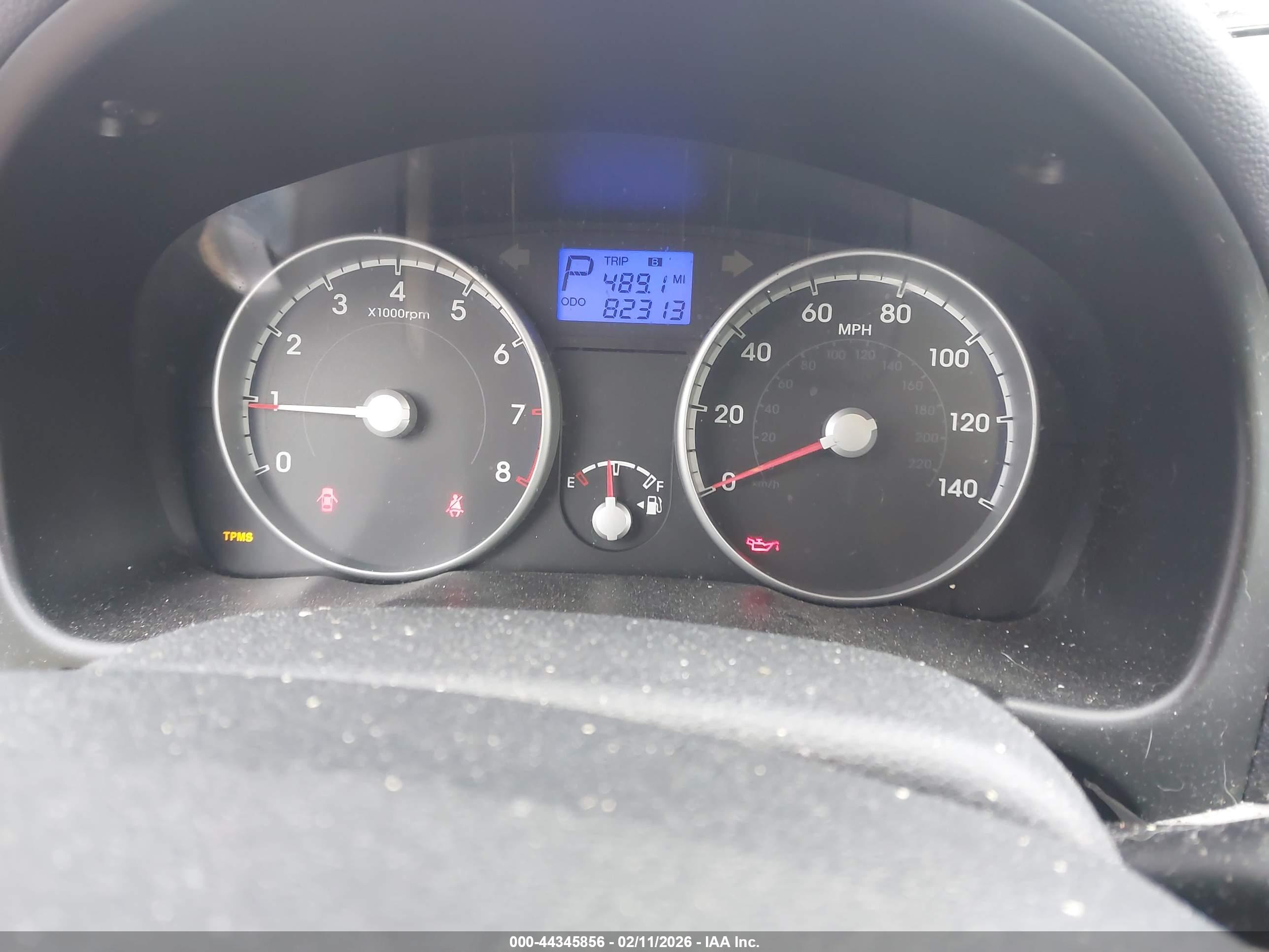 HYUNDAI ACCENT image 7