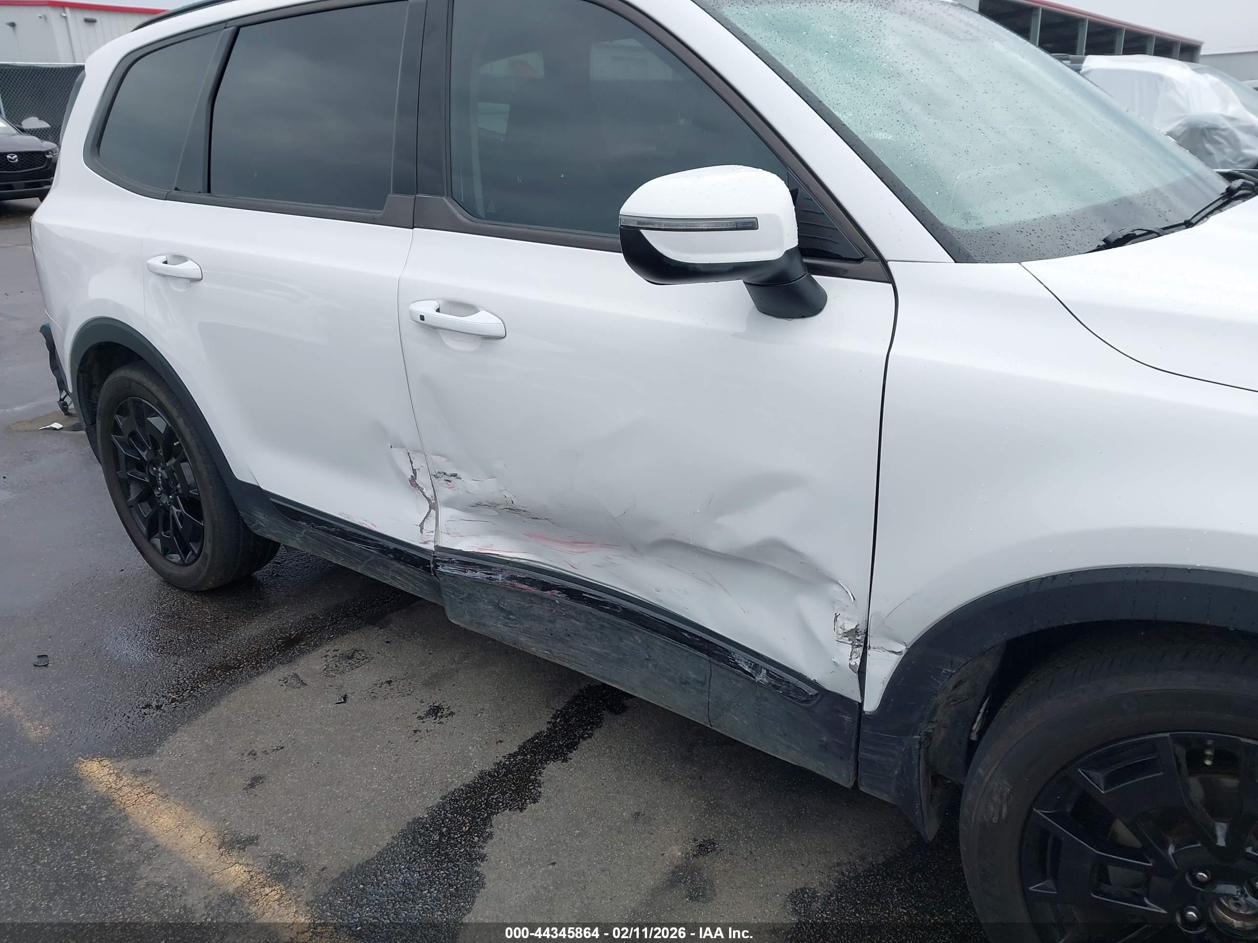 KIA TELLURIDE image 6
