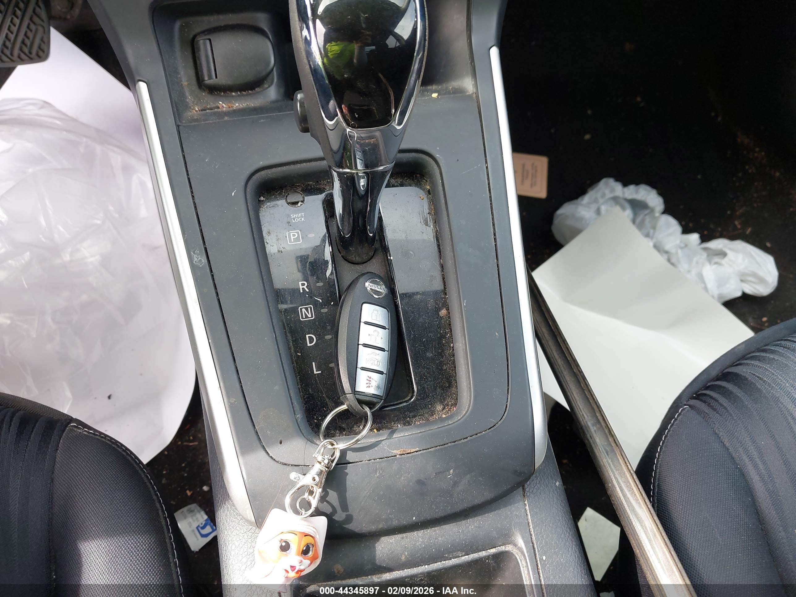 NISSAN SENTRA image 11