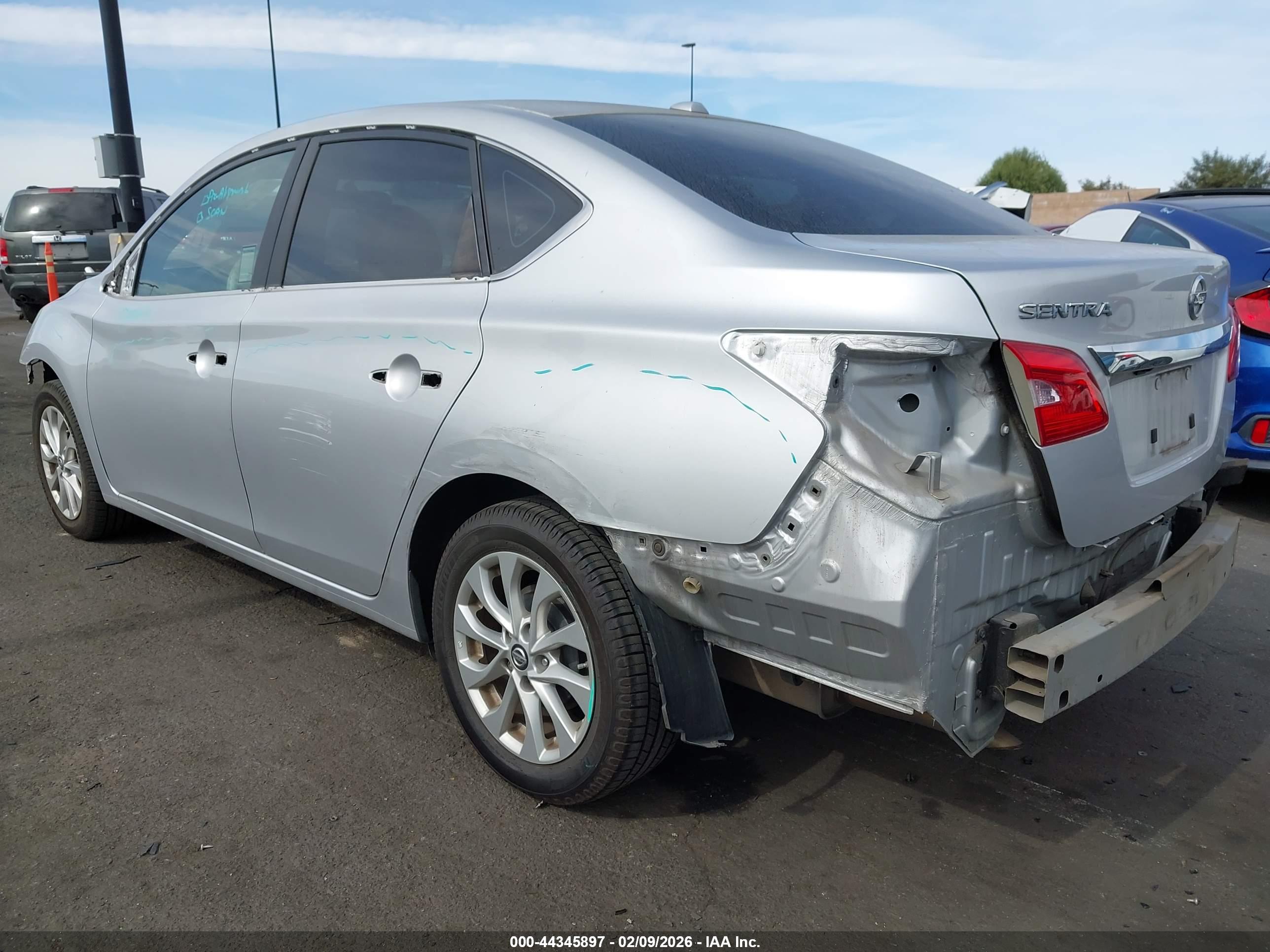 NISSAN SENTRA image 3
