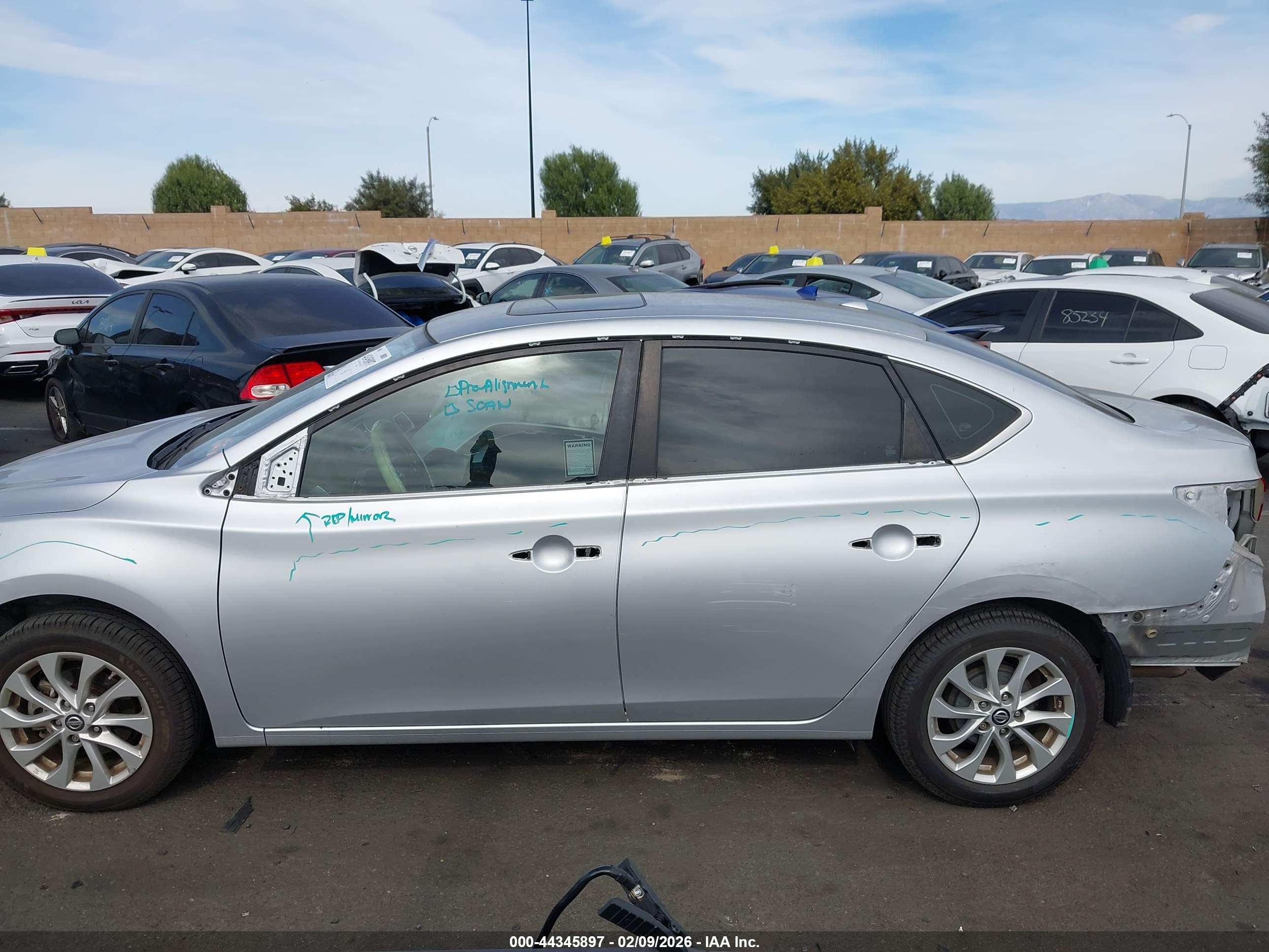 NISSAN SENTRA image 6