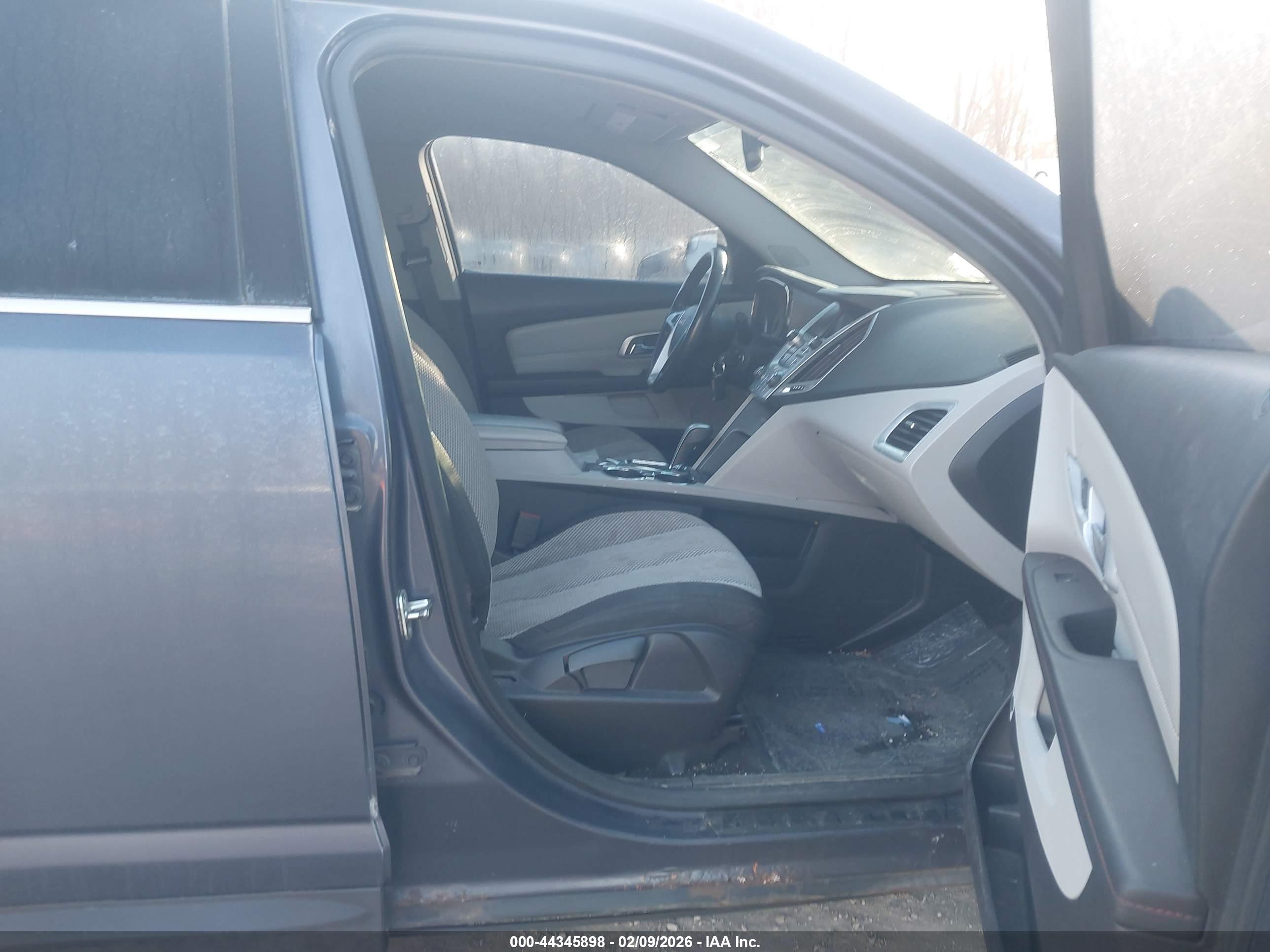GMC TERRAIN image 5