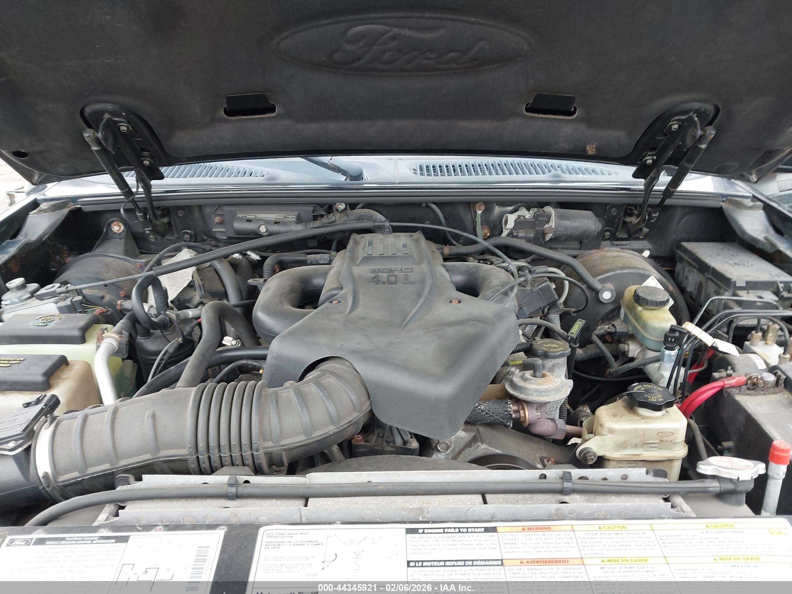 FORD EXPLORER image 10