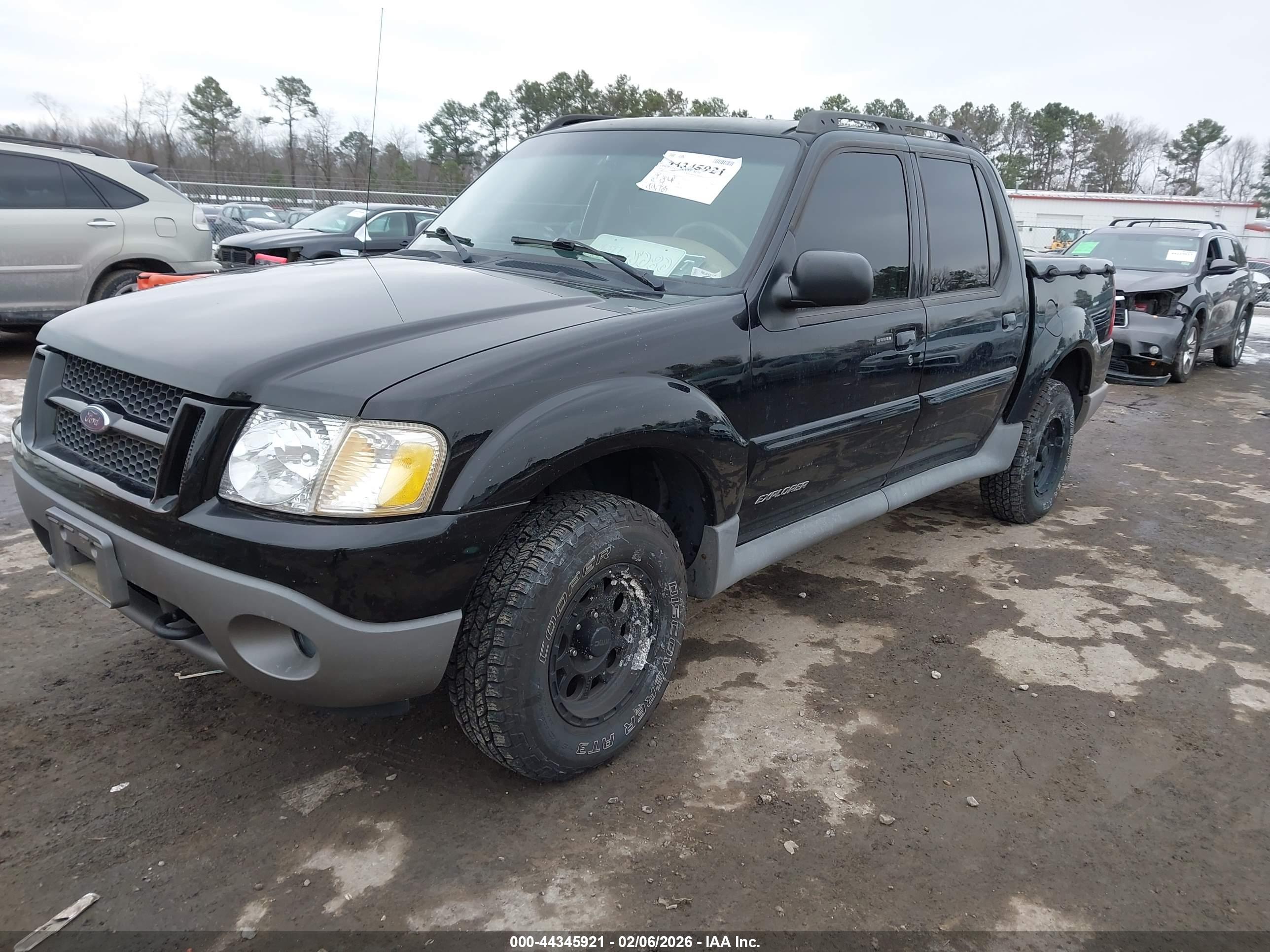 FORD EXPLORER image 2