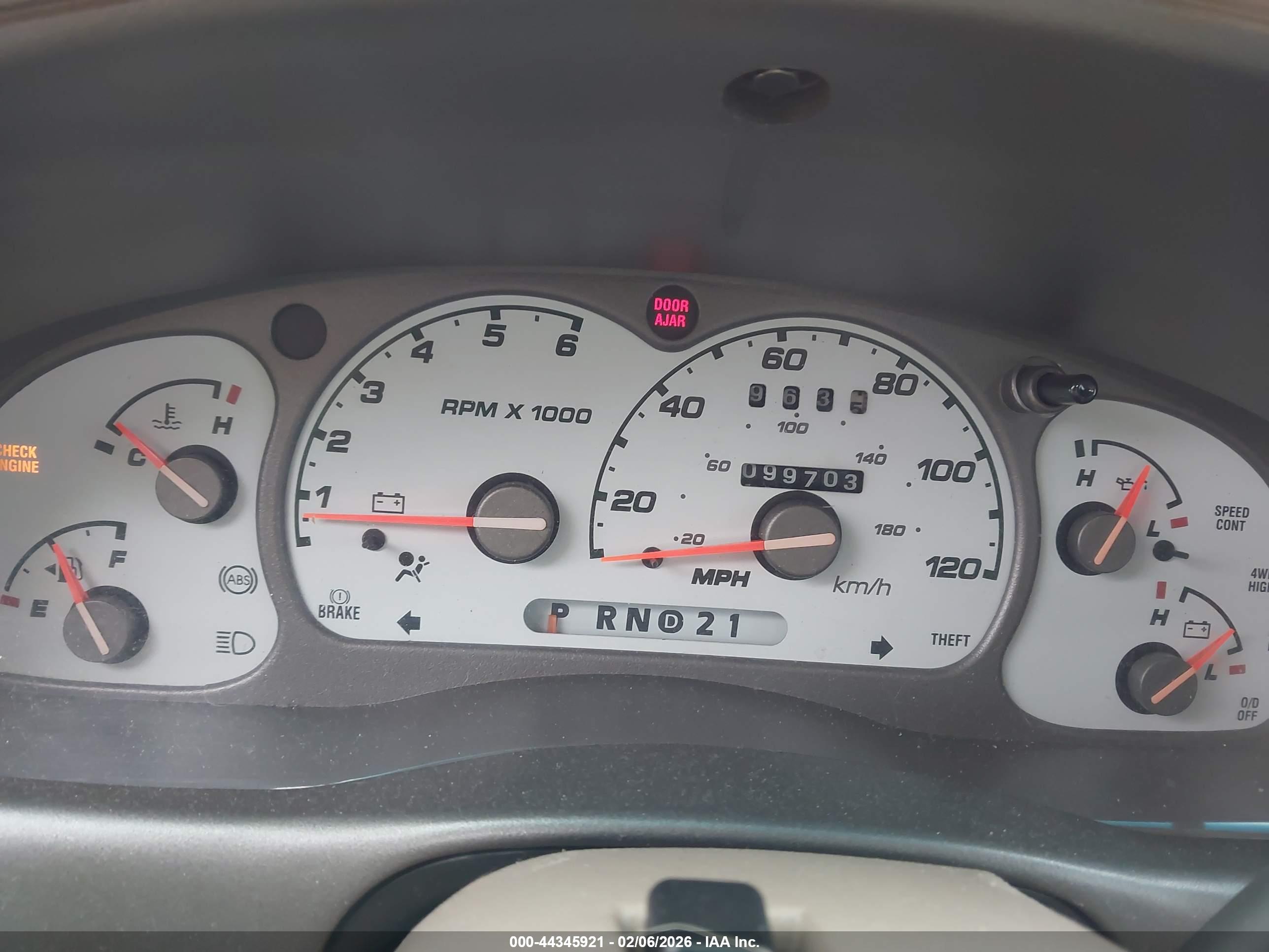FORD EXPLORER image 7