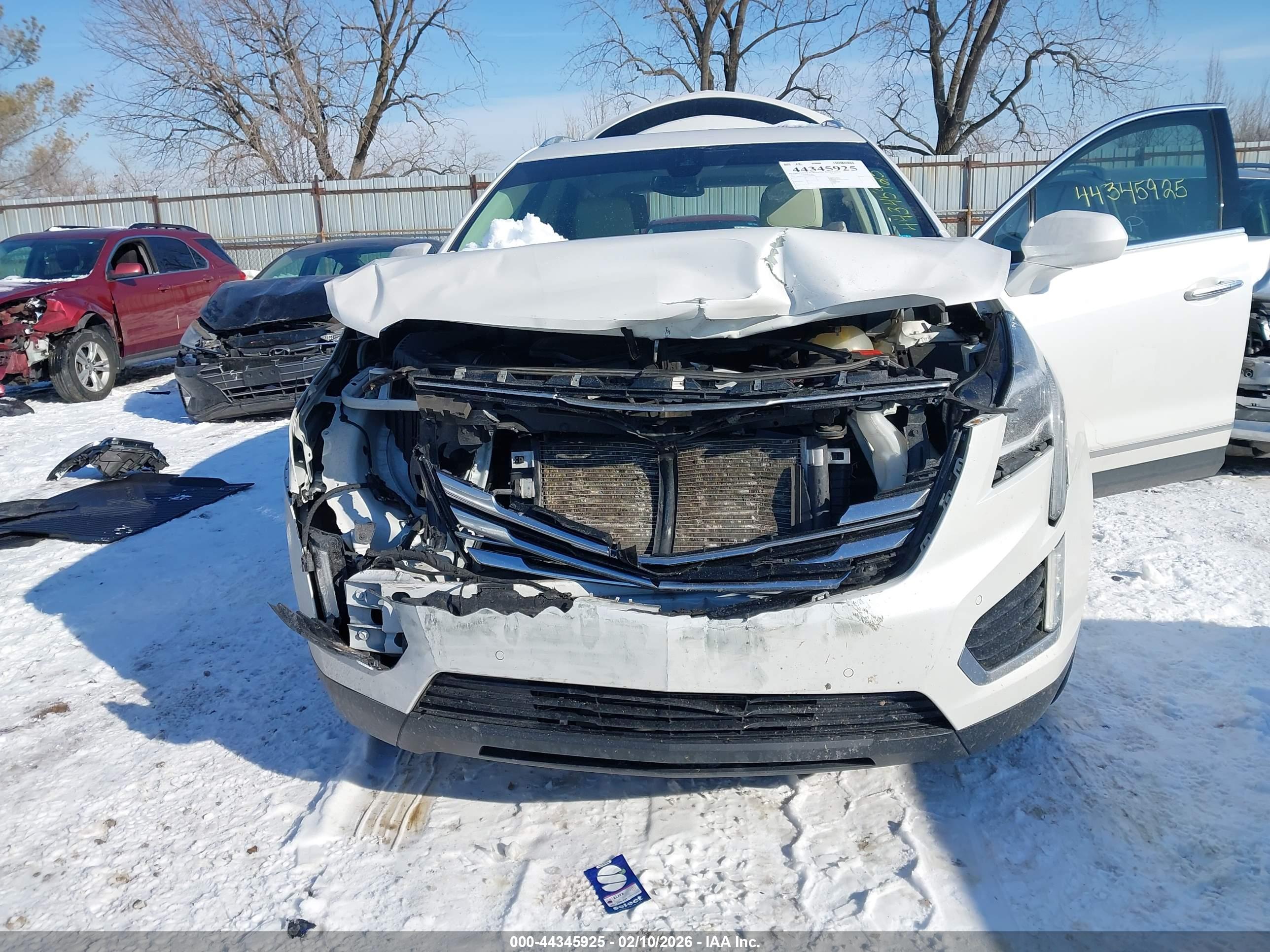 CADILLAC XT5 image 6